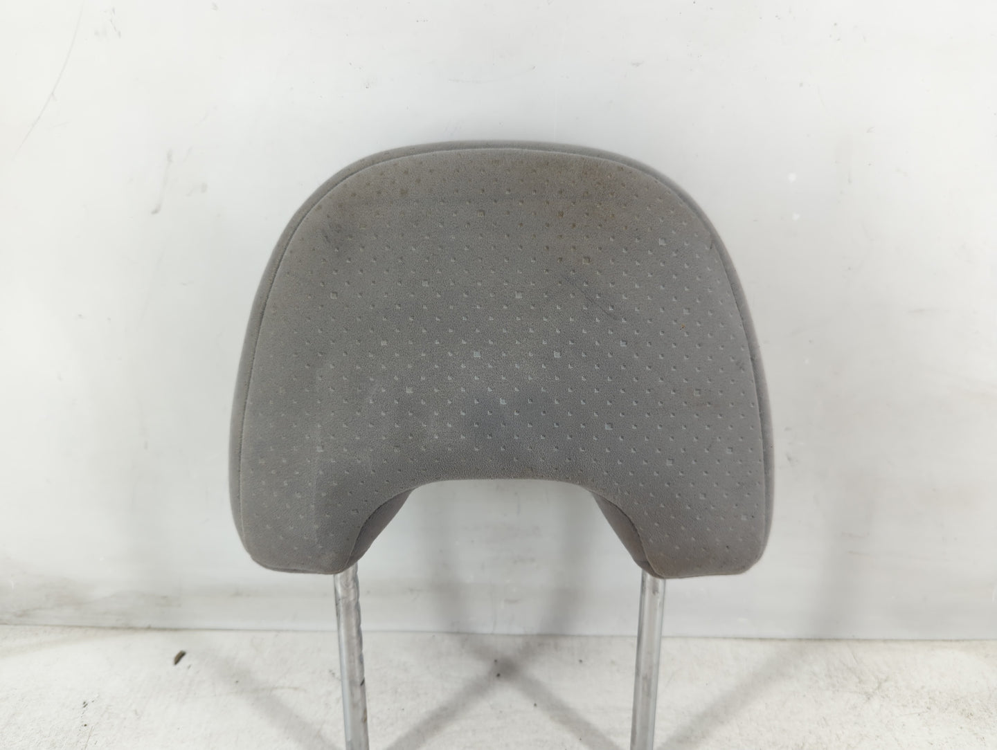 2004-2005 Toyota Prius Headrest Head Rest Front Driver Passenger Seat Fits Fits 2004 2005 OEM Used Auto Parts - Oemusedautop