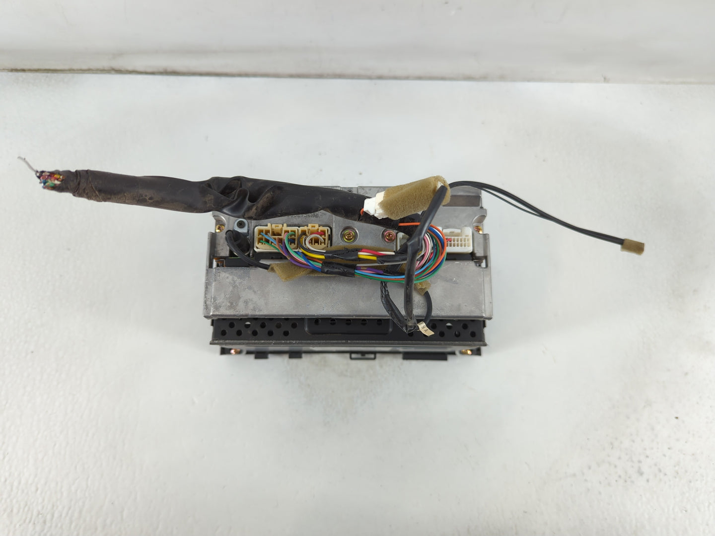 2004-2006 Toyota Prius Radio AM FM Cd Player Receiver Replacement P/N:86120-47090 Fits Fits 2004 2005 2006 OEM Used Auto Par