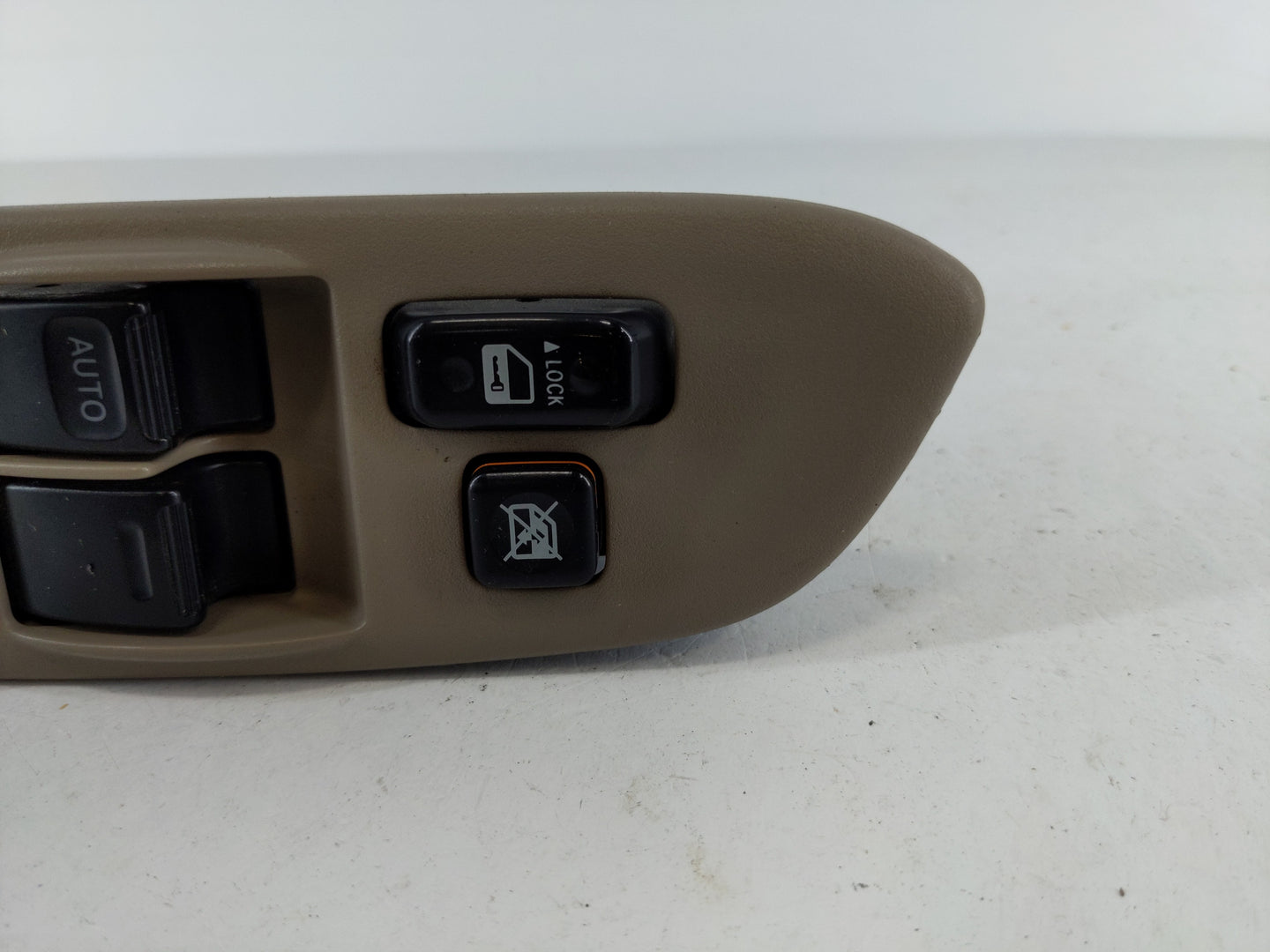2004-2005 Toyota Rav4 Master Power Window Switch Replacement Driver Side Left P/N:84820-42171 Fits Fits 2004 2005 OEM Used A