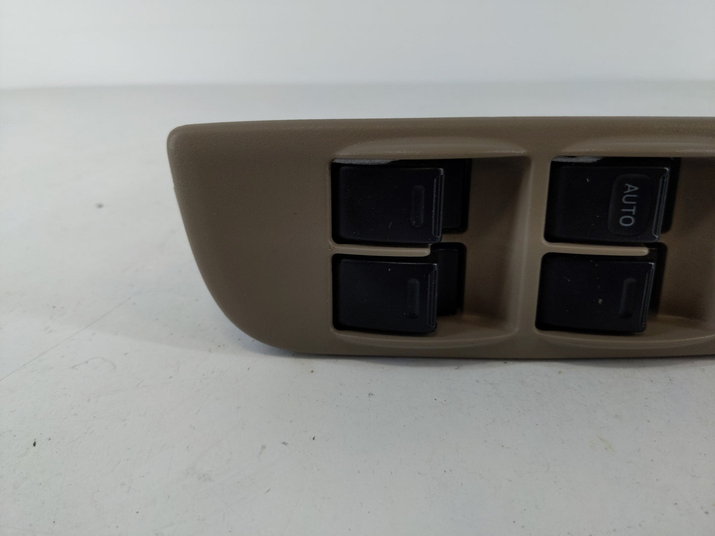 2004-2005 Toyota Rav4 Master Power Window Switch Replacement Driver Side Left P/N:84820-42171 Fits Fits 2004 2005 OEM Used A