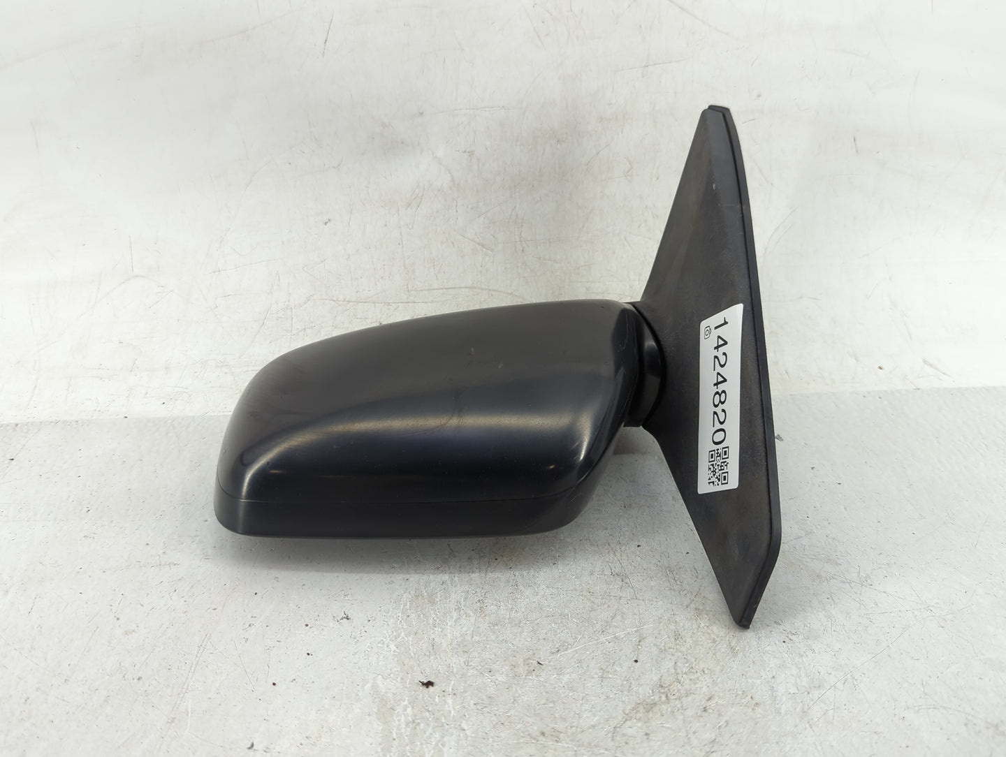 2004-2005 Toyota Rav4 Driver Side View Mirror - Left Door Mirror OEM Used - Oemusedautoparts1.com