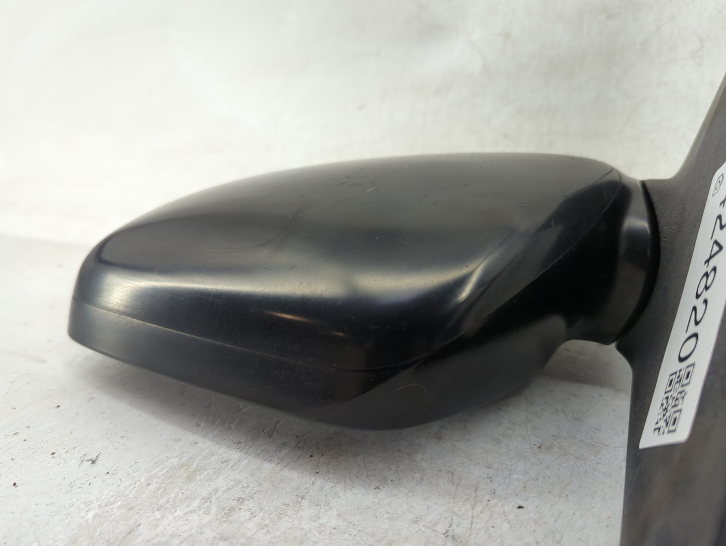 2004-2005 Toyota Rav4 Driver Side View Mirror - Left Door Mirror OEM Used - Oemusedautoparts1.com