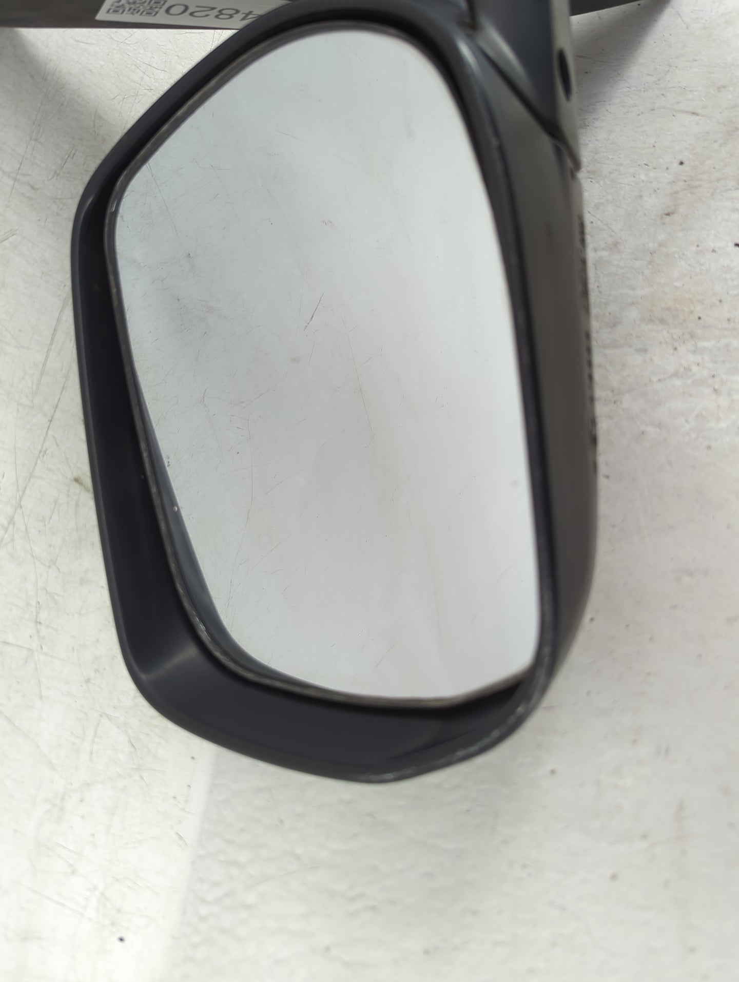 2004-2005 Toyota Rav4 Driver Side View Mirror - Left Door Mirror OEM Used - Oemusedautoparts1.com