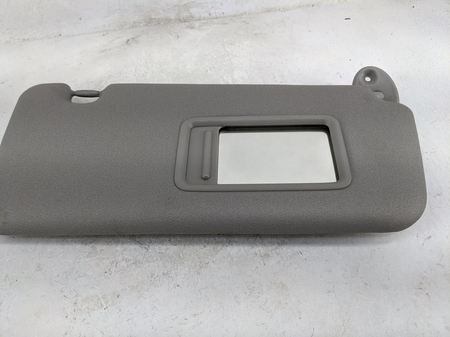 2004-2005 Toyota Rav4 Sun Visor Shade Replacement Passenger Right Mirror Fits Fits 2004 2005 OEM Used Auto Parts - Oemusedau