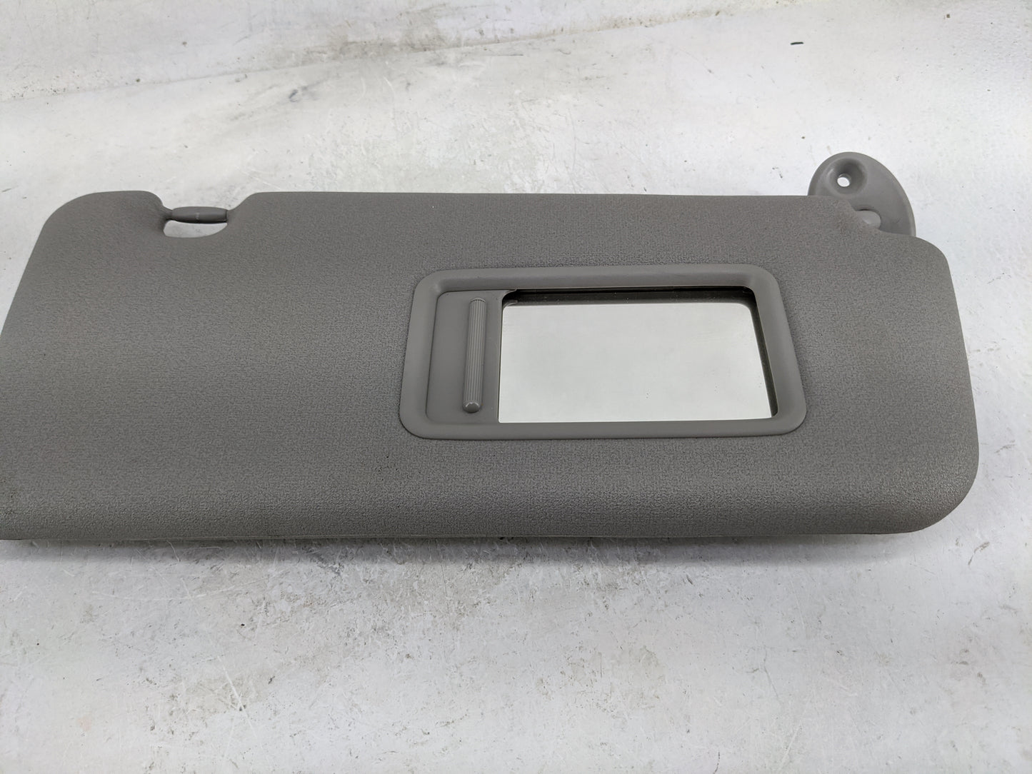2004-2005 Toyota Rav4 Sun Visor Shade Replacement Passenger Right Mirror Fits Fits 2004 2005 OEM Used Auto Parts - Oemusedau