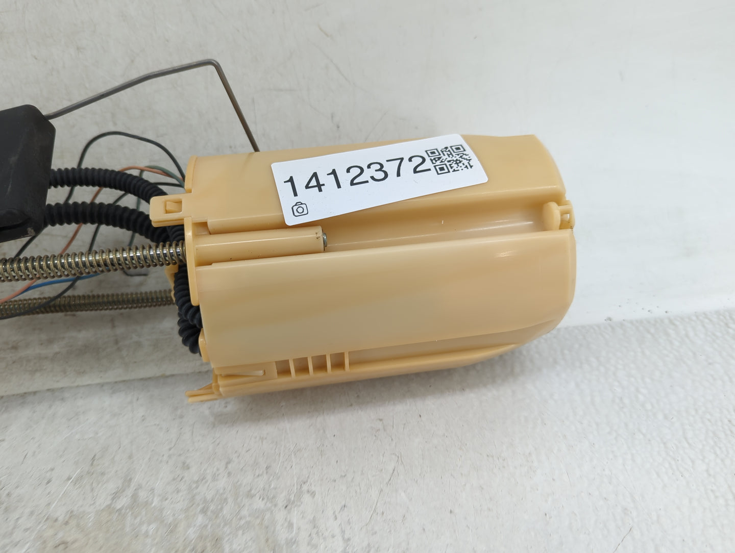 2005-2007 Toyota Sequoia Electrical Gas Fuel Pump Assembly - Oemusedautoparts1.com