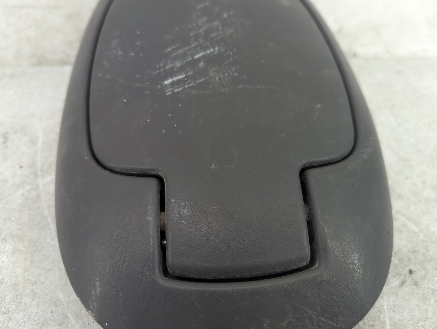 2005 Toyota Sequoia Center Console Armrest Cover Lid Fits OEM Used Auto Parts - Oemusedautoparts1.com