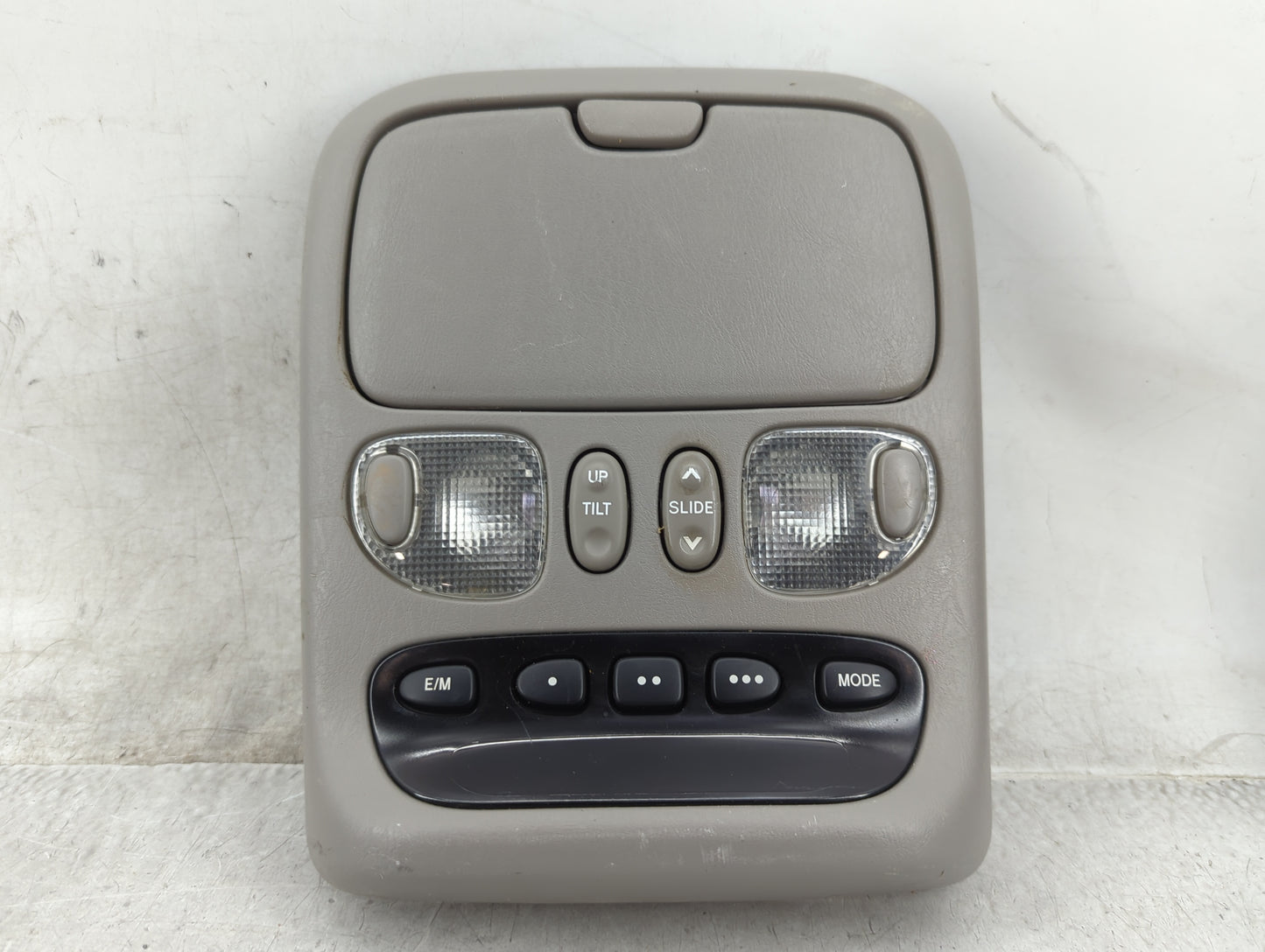2005 Toyota Sequoia Overhead Roof Console - Oemusedautoparts1.com