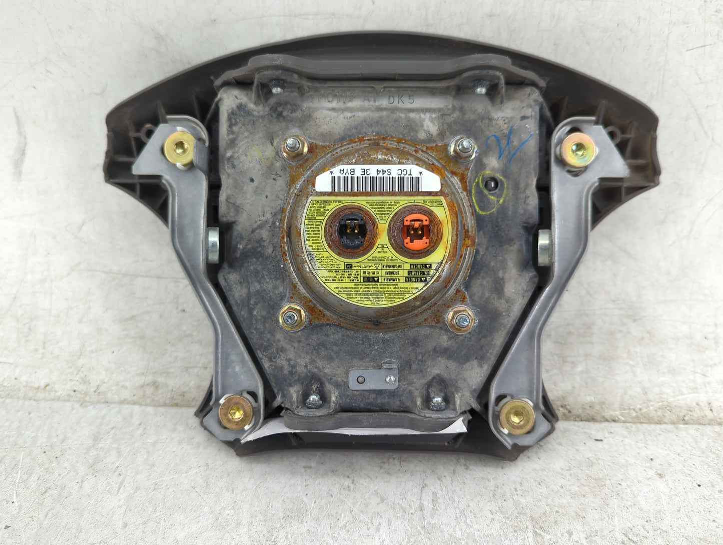 2005-2007 Toyota Sequoia Air Bag Driver Left Steering Wheel Mounted - Oemusedautoparts1.com
