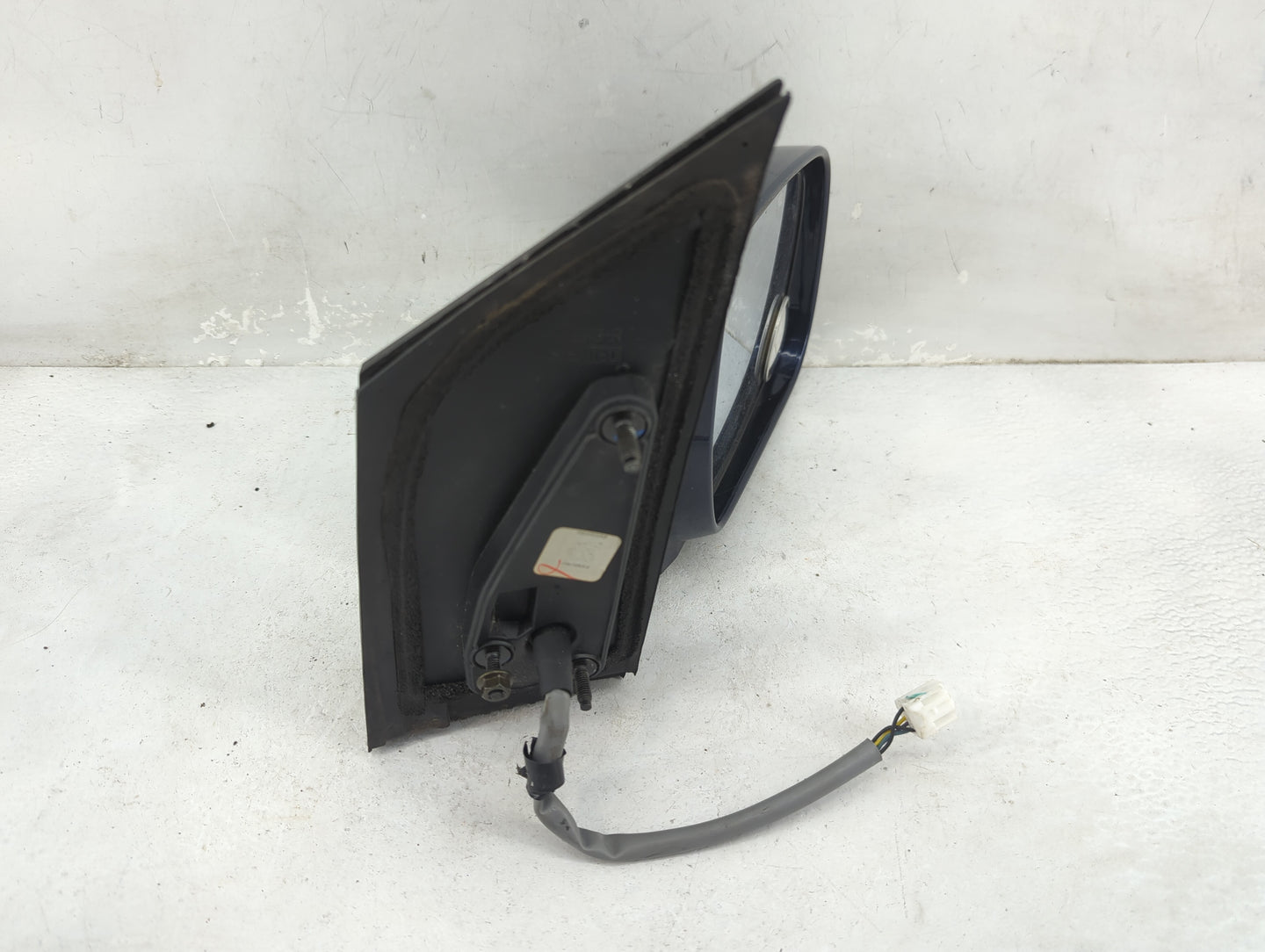 2004-2010 Toyota Sienna Passenger Side View Mirror - Right Door Mirror OEM Used - Oemusedautoparts1.com