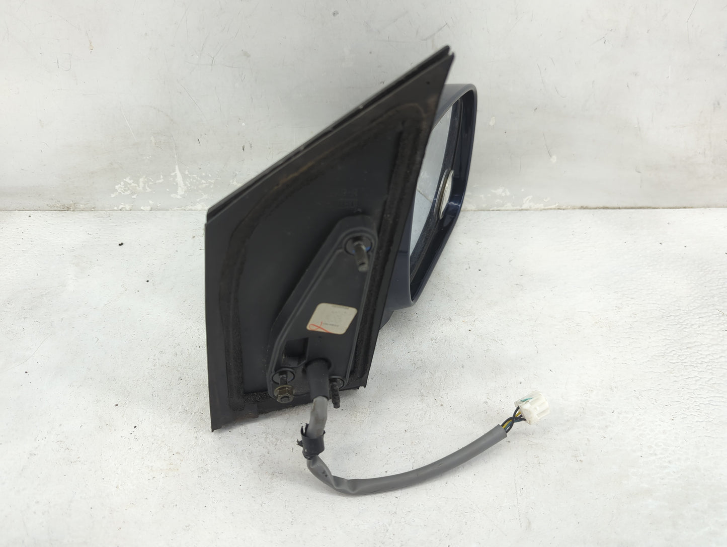 2004-2010 Toyota Sienna Passenger Side View Mirror - Right Door Mirror OEM Used - Oemusedautoparts1.com