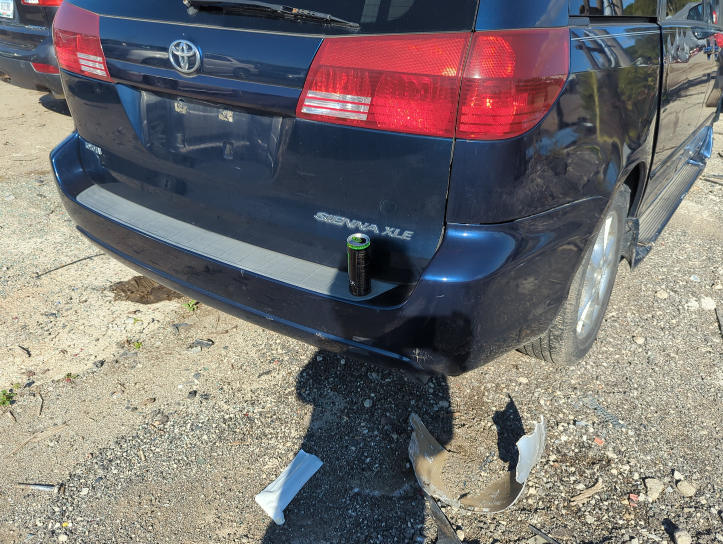 2004-2010 Toyota Sienna Rear Bumper Assembly Oem - Oemusedautoparts1.com
