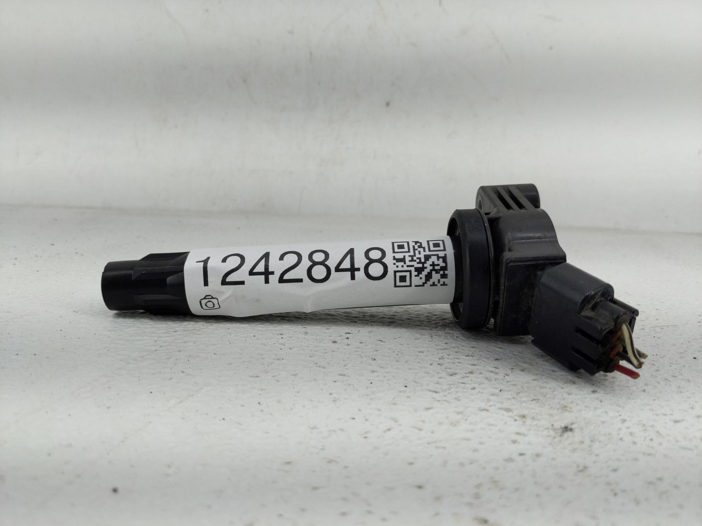 2004-2006 Toyota Sienna Ignition Coil Igniter Pack - Oemusedautoparts1.com