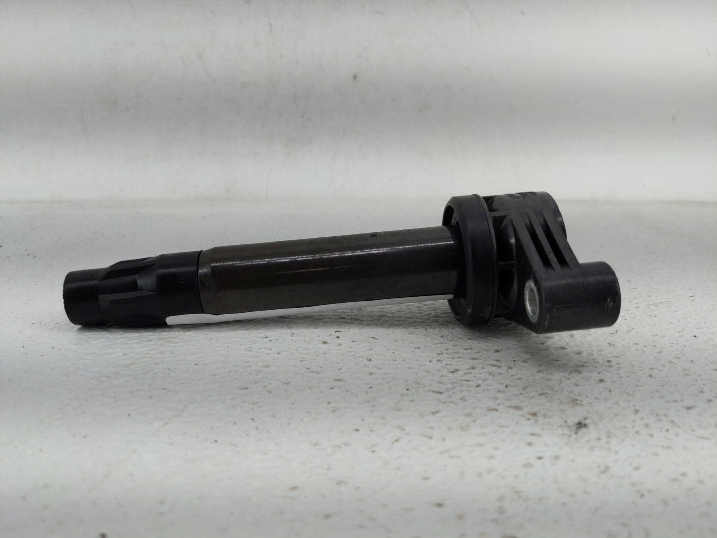 2004-2006 Toyota Sienna Ignition Coil Igniter Pack - Oemusedautoparts1.com