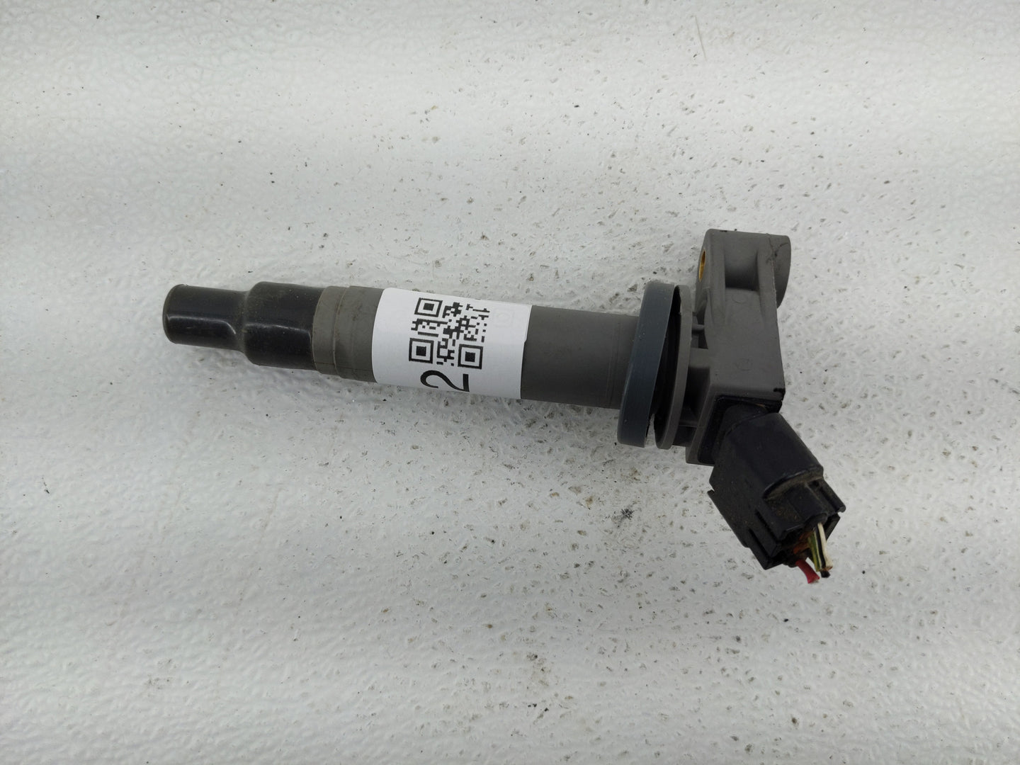 2004-2006 Toyota Sienna Ignition Coil Igniter Pack - Oemusedautoparts1.com