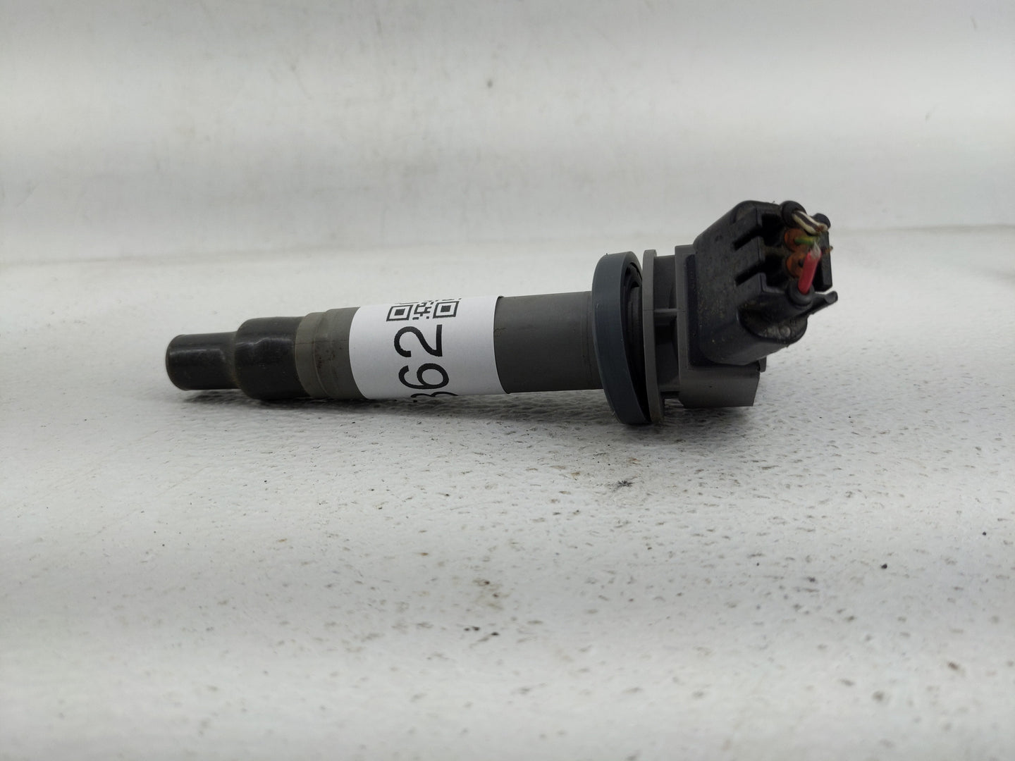 2004-2006 Toyota Sienna Ignition Coil Igniter Pack - Oemusedautoparts1.com