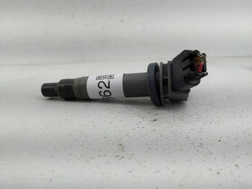2004-2006 Toyota Sienna Ignition Coil Igniter Pack