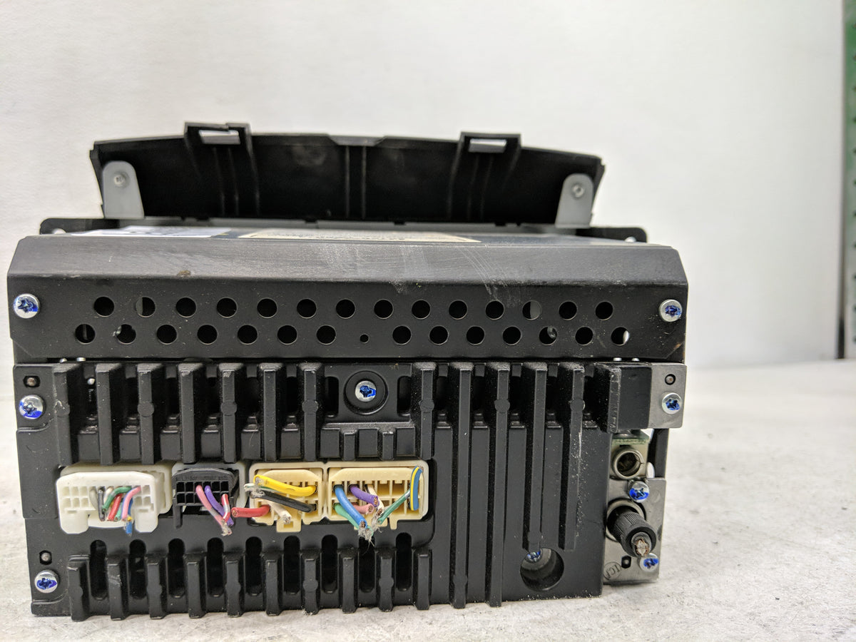 2005 Toyota Sienna Radio AM FM Cd Player Receiver Replacement P/N:86120-AE011 Fits OEM Used Auto Parts - Oemusedautoparts1.c