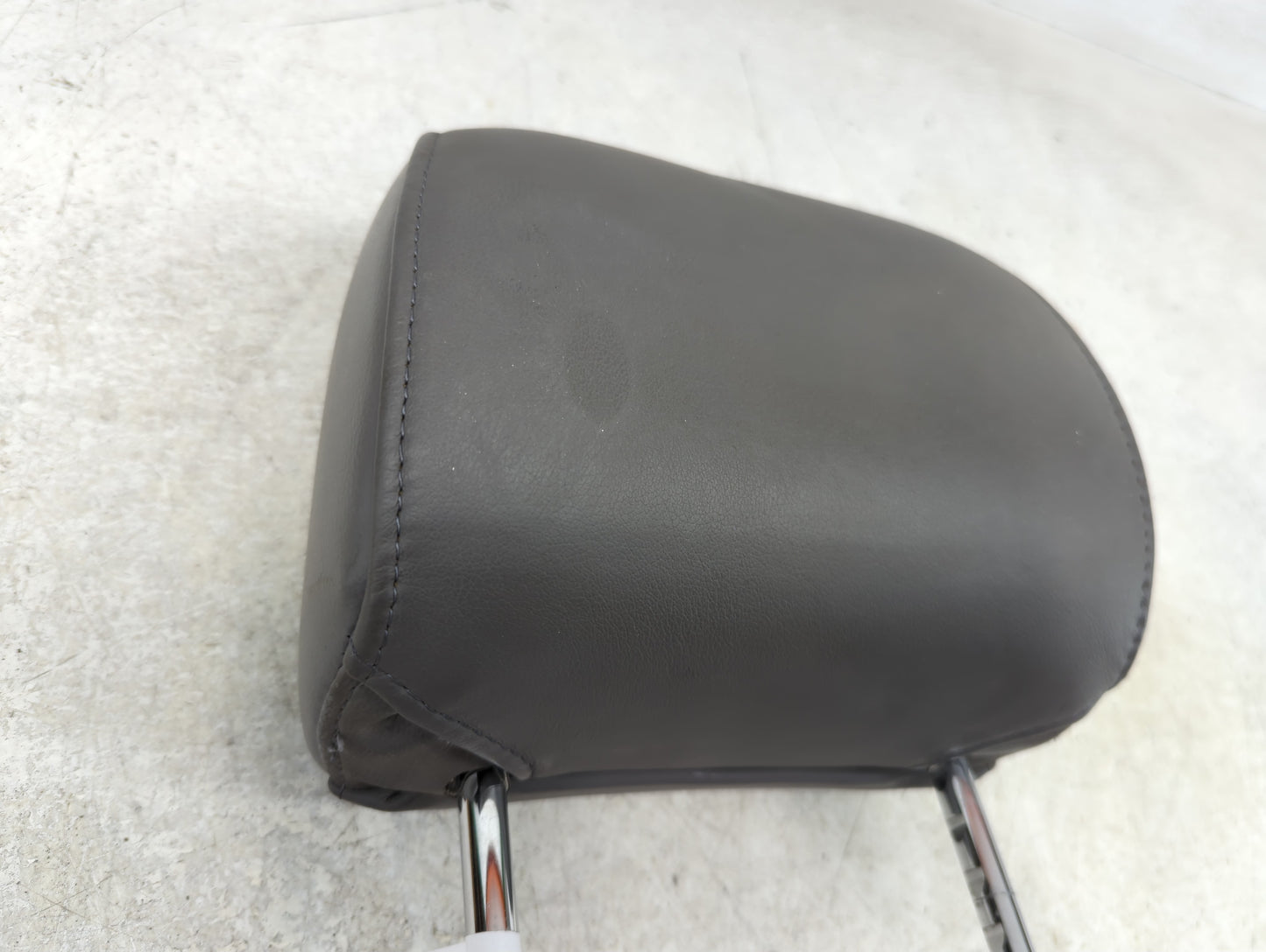 2005-2005 Toyota Sienna Headrest Head Rest Front Driver Passenger Seat - Oemusedautoparts1.com