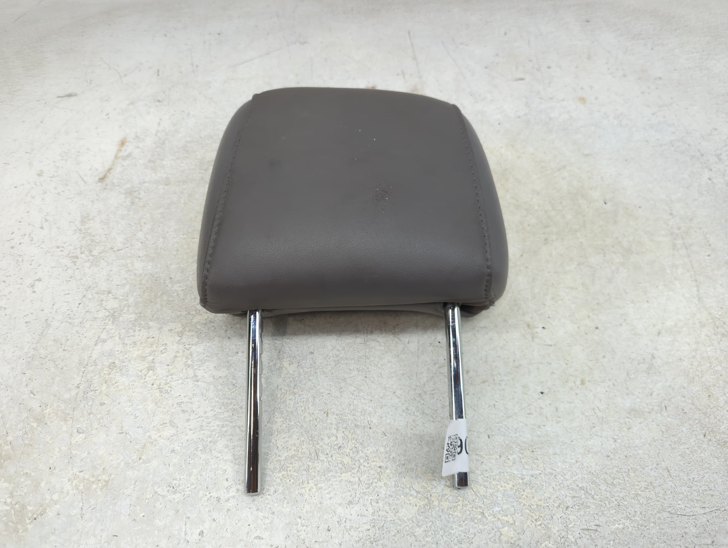 2005 Toyota Sienna Headrest Head Rest Rear Seat Fits OEM Used Auto Parts - Oemusedautoparts1.com