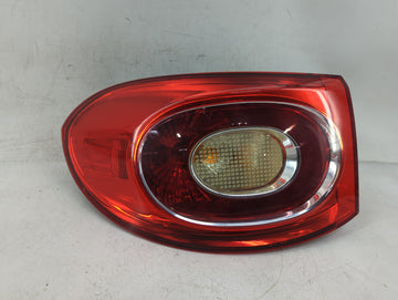 2004-2005 Toyota Sienna Tail Light Assembly Driver Left OEM Fits Fits 2004 2005 OEM Used Auto Parts - Oemusedautoparts1.com