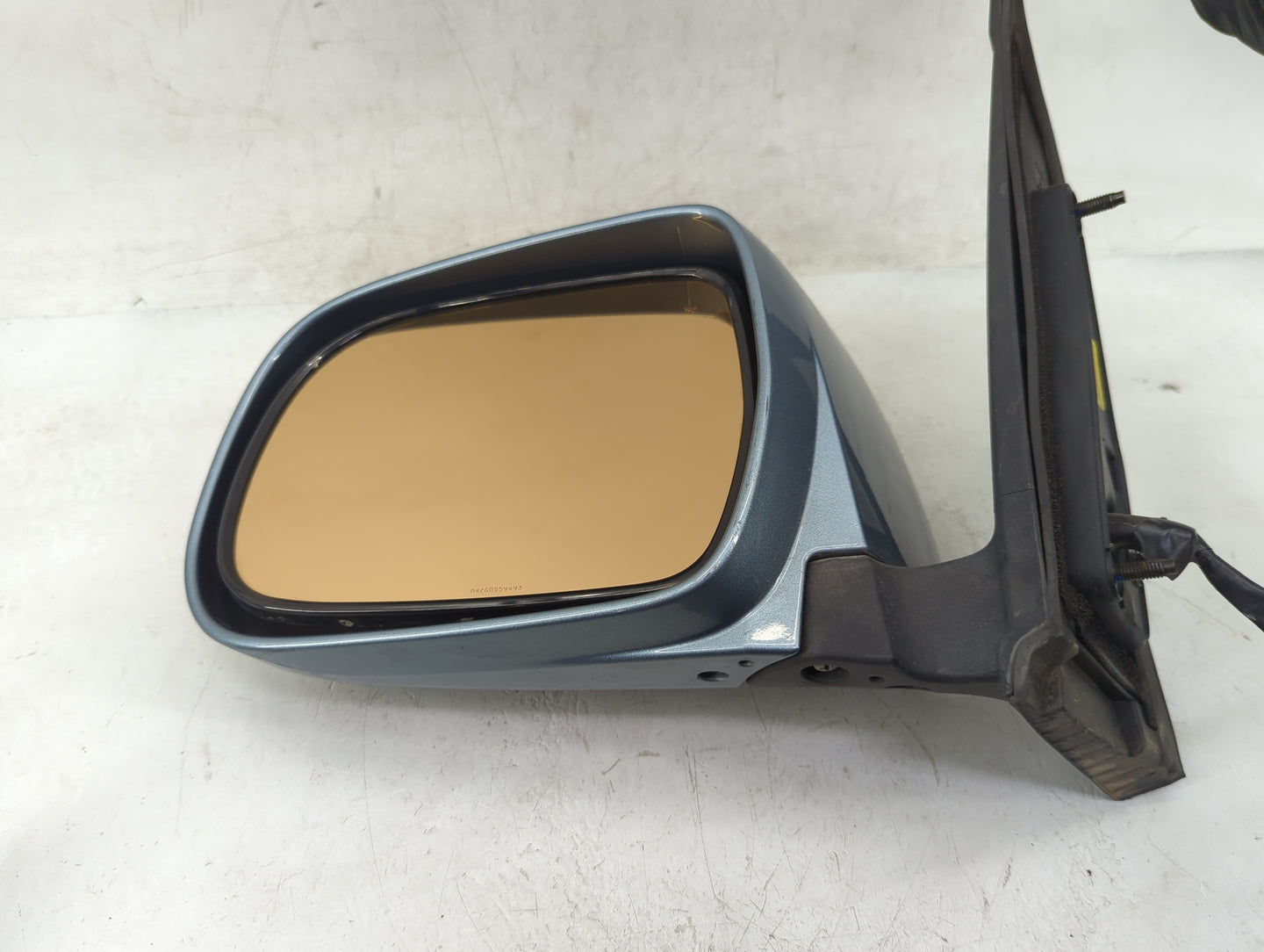 2004-2010 Toyota Sienna Driver Side View Mirror - Left Door Mirror OEM Used - Oemusedautoparts1.com