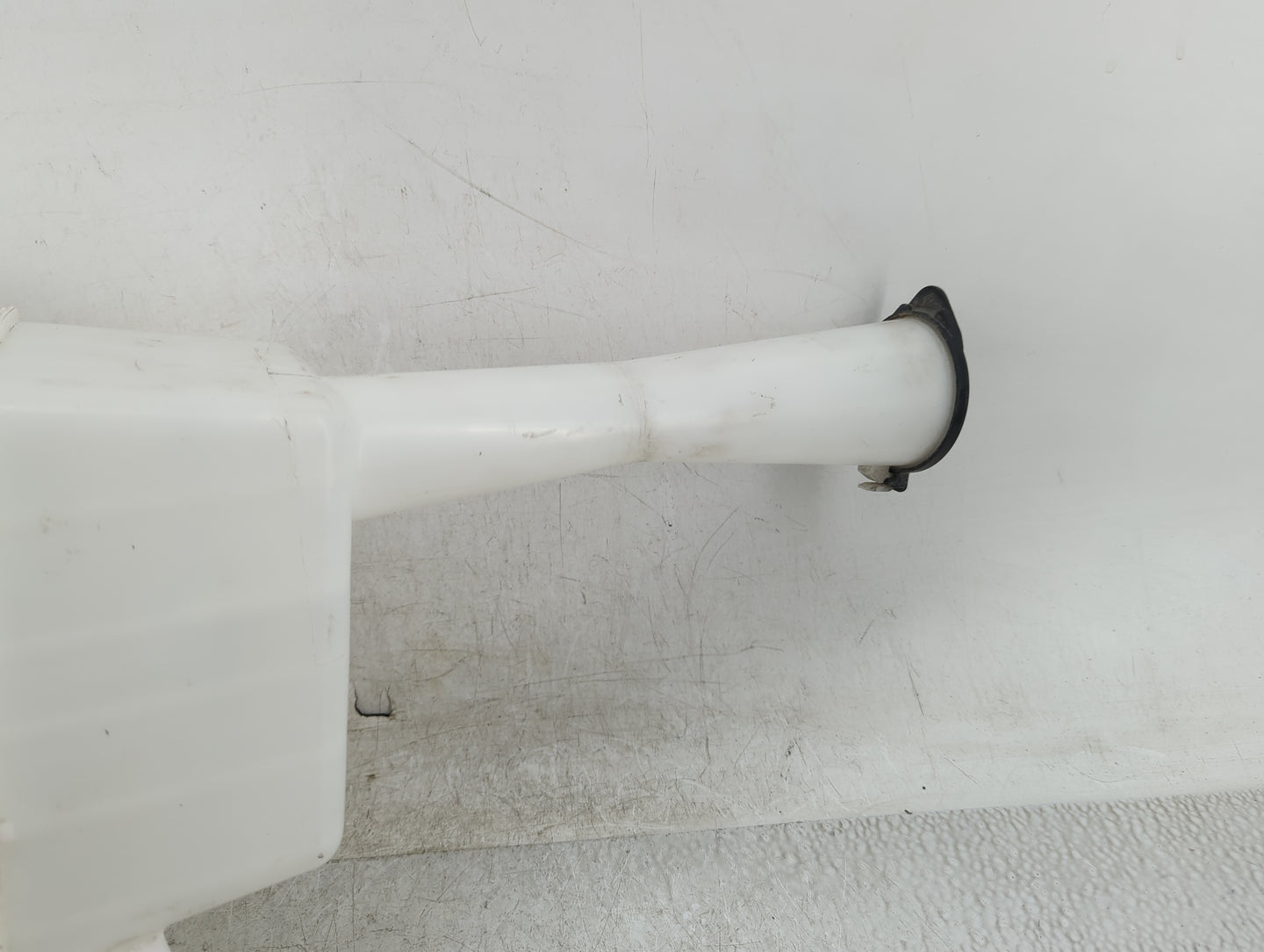 2004-2020 Toyota Sienna Windshield Washer Fluid Reservoir Bottle Oem - Oemusedautoparts1.com