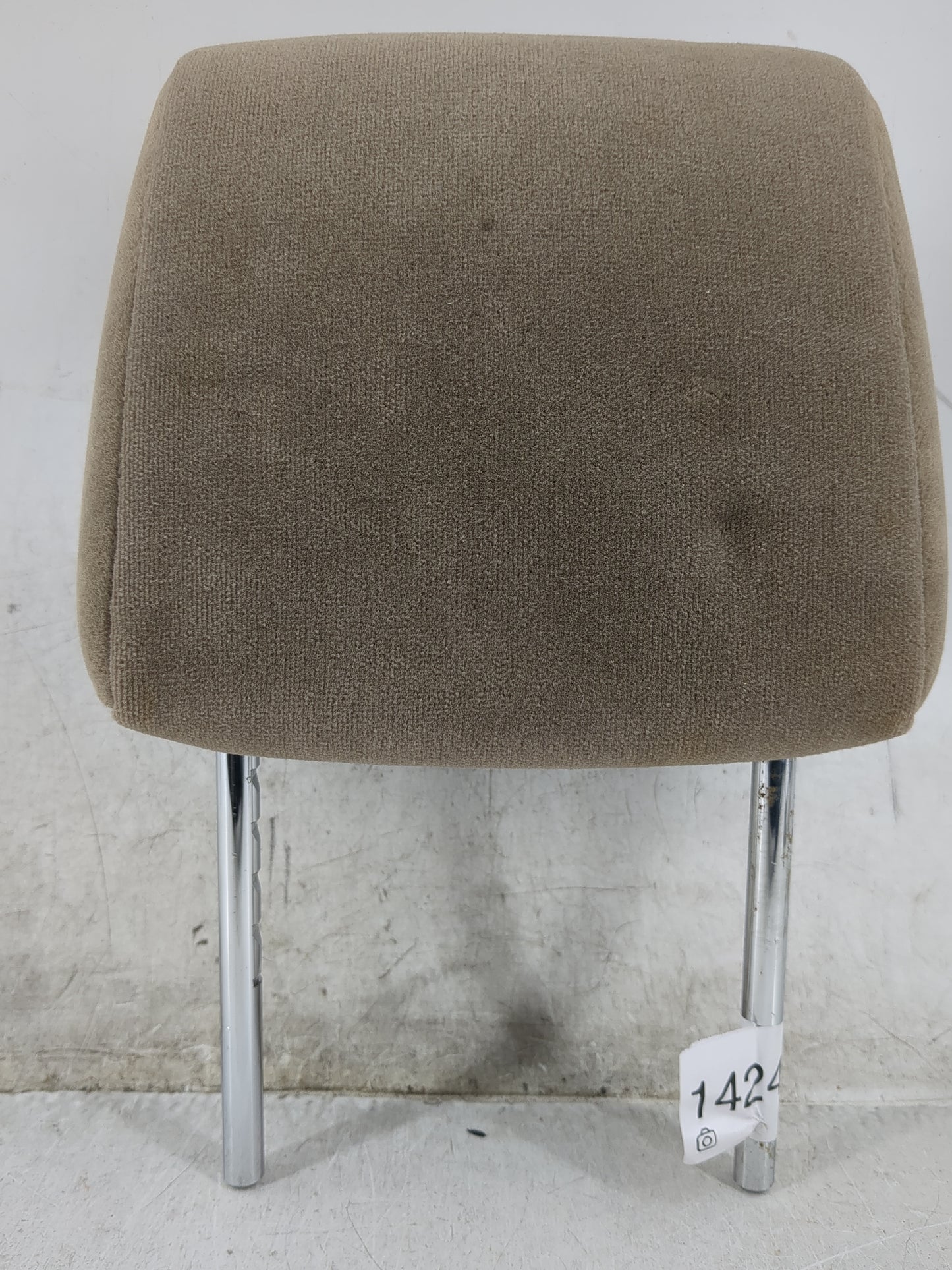 2005 Toyota Sienna Headrest Head Rest Rear Seat Fits OEM Used Auto Parts - Oemusedautoparts1.com