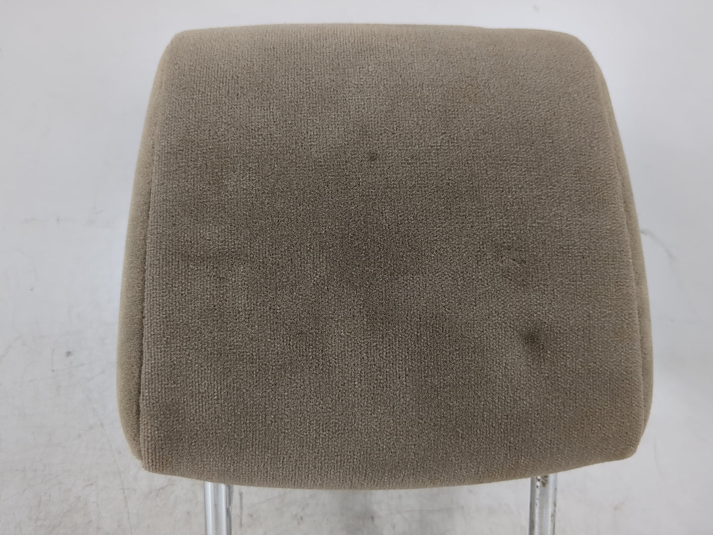 2005 Toyota Sienna Headrest Head Rest Rear Seat Fits OEM Used Auto Parts - Oemusedautoparts1.com