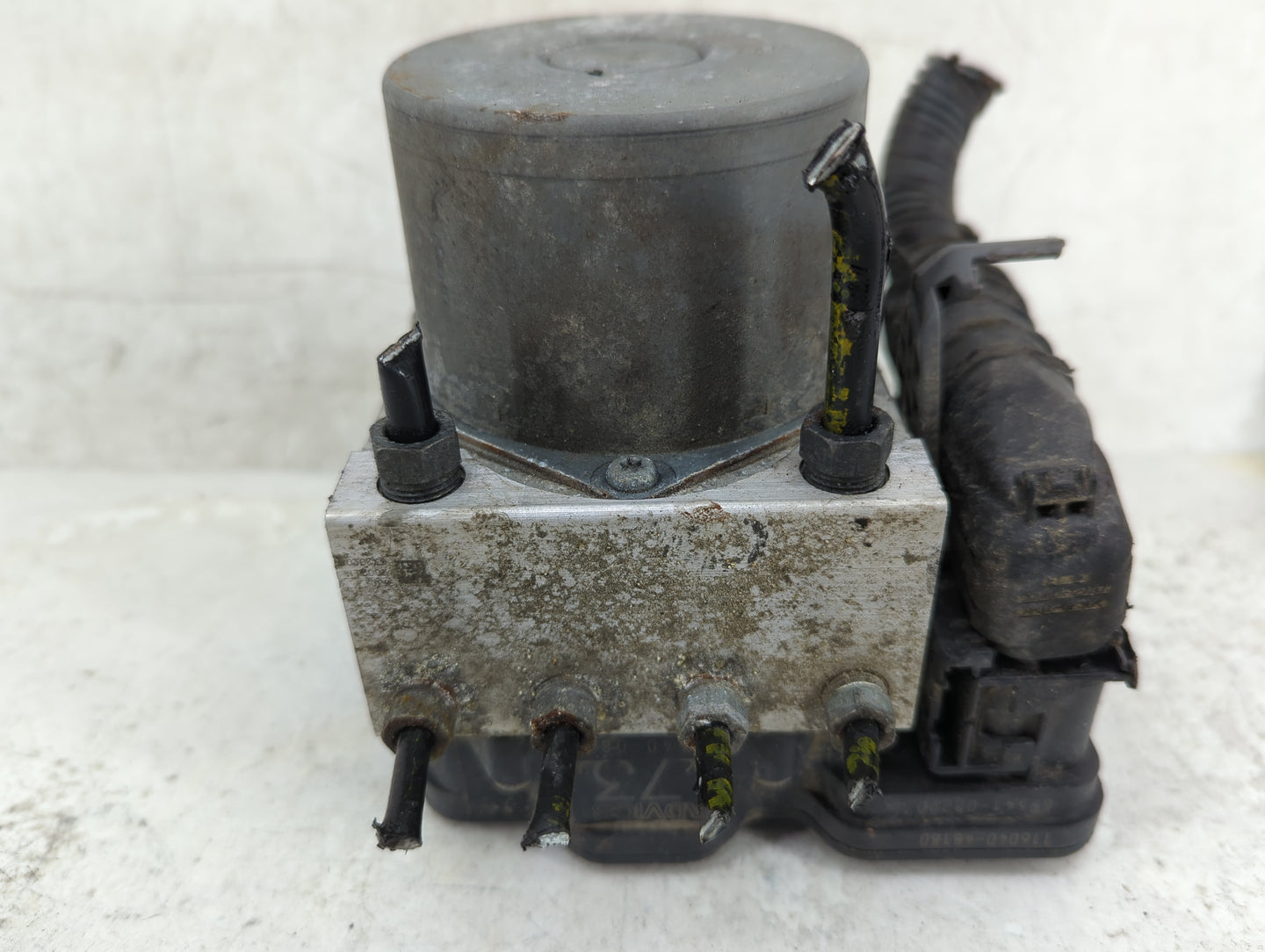 2004-2006 Toyota Sienna ABS Pump Control Module Replacement P/N:44540-08020 89541-08290, 116040-48180 Fits Fits 2004 2005 20