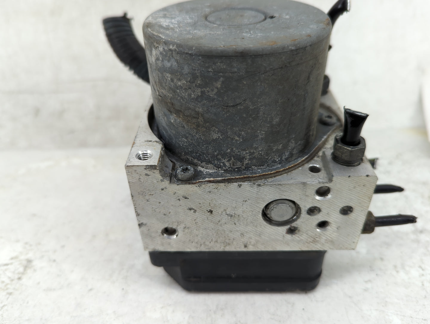 2004-2006 Toyota Sienna ABS Pump Control Module Replacement P/N:44540-08020 89541-08290, 116040-48180 Fits Fits 2004 2005 20