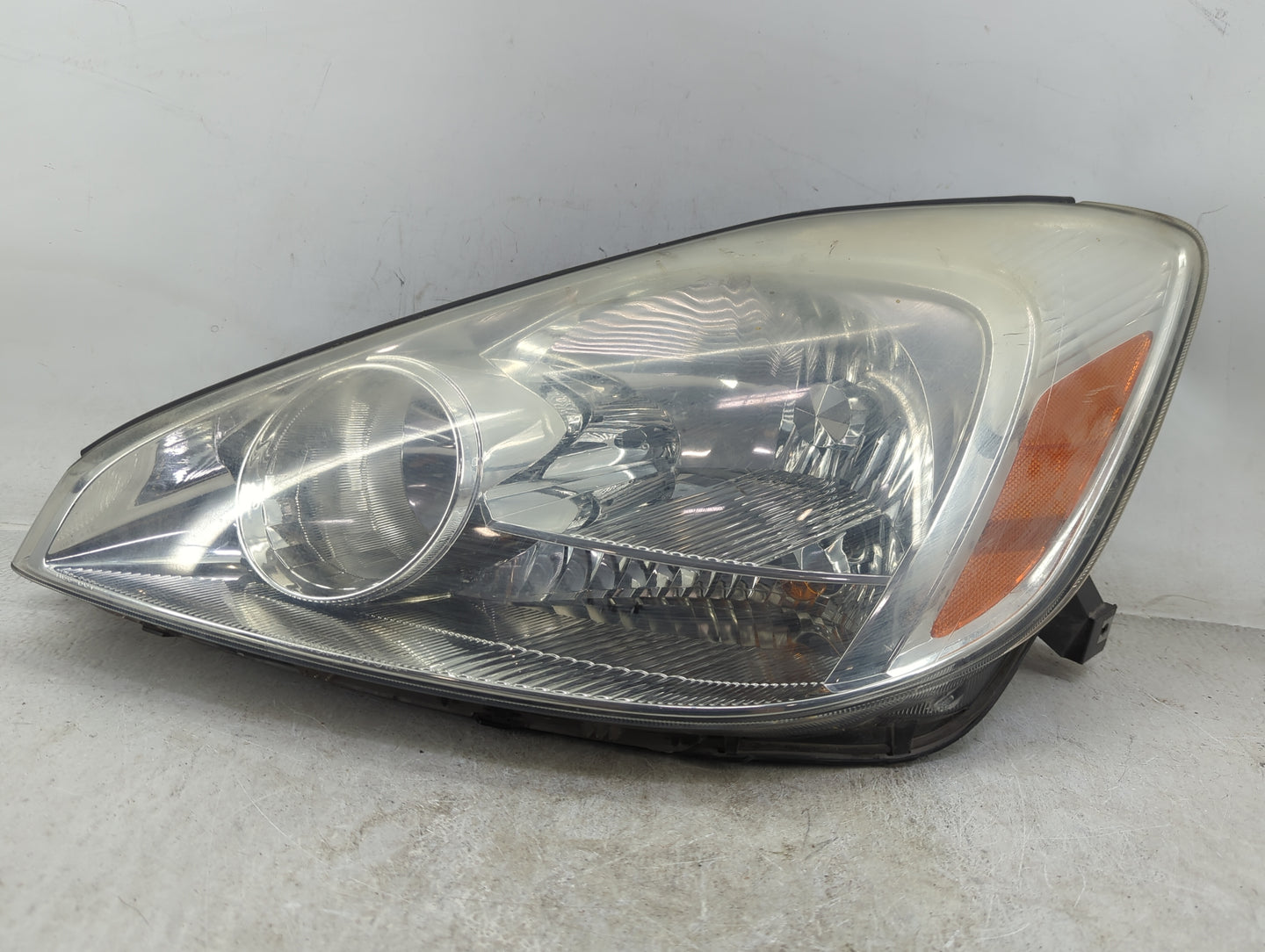 2004-2005 Toyota Sienna Passenger Right Oem Head Light Headlight Lamp - Oemusedautoparts1.com