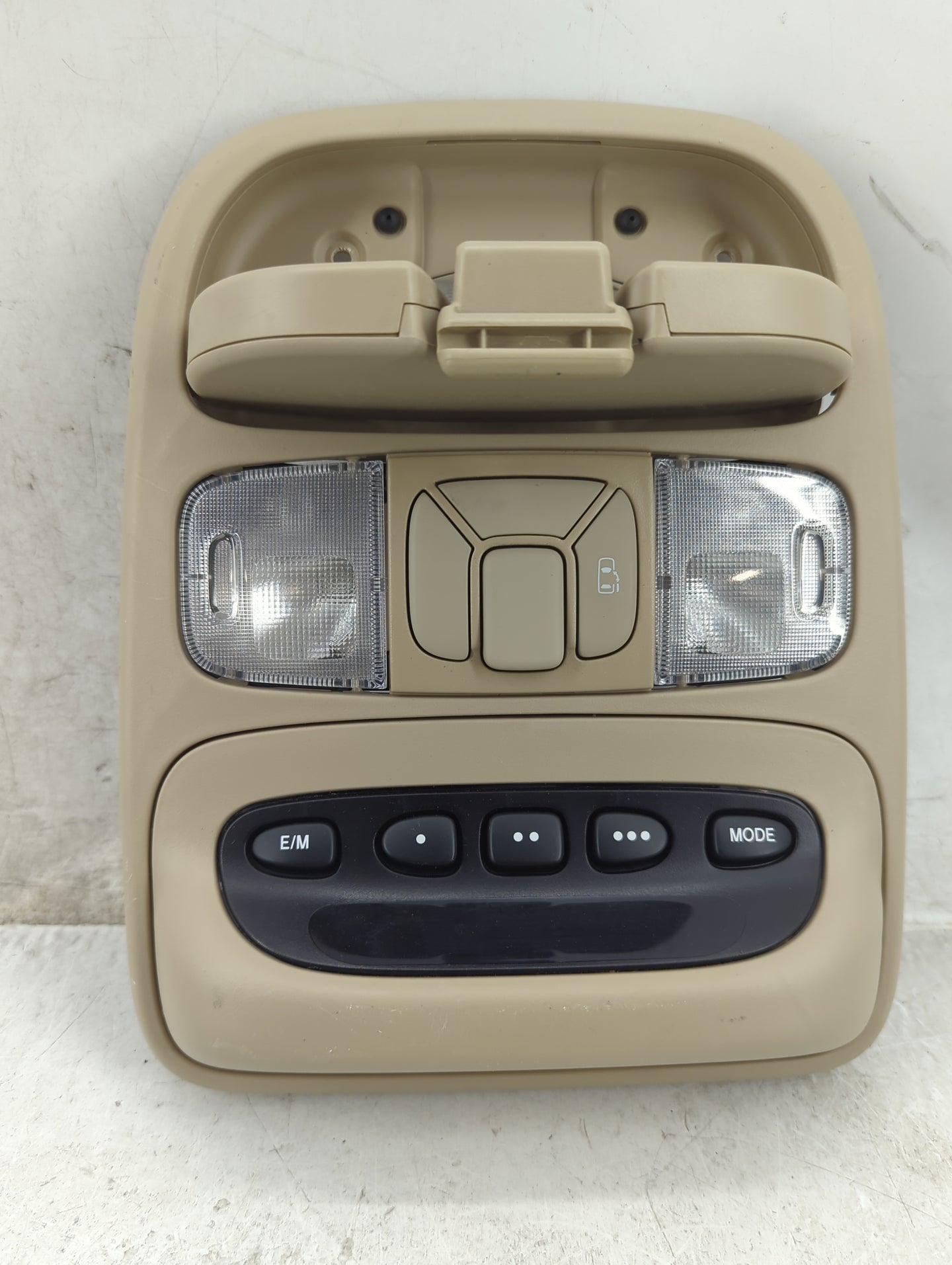 2004-2010 Toyota Sienna Overhead Roof Console 1437931 - Oemusedautoparts1.com