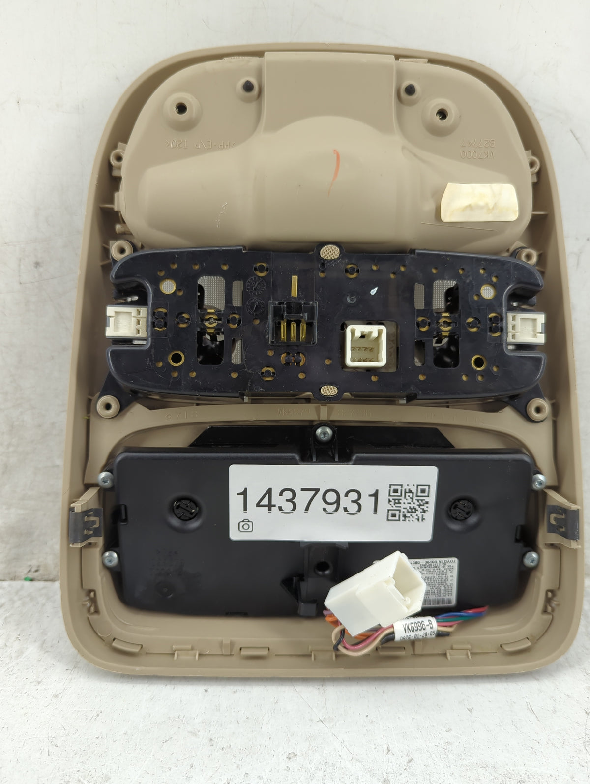 2004-2010 Toyota Sienna Overhead Roof Console 1437931 - Oemusedautoparts1.com