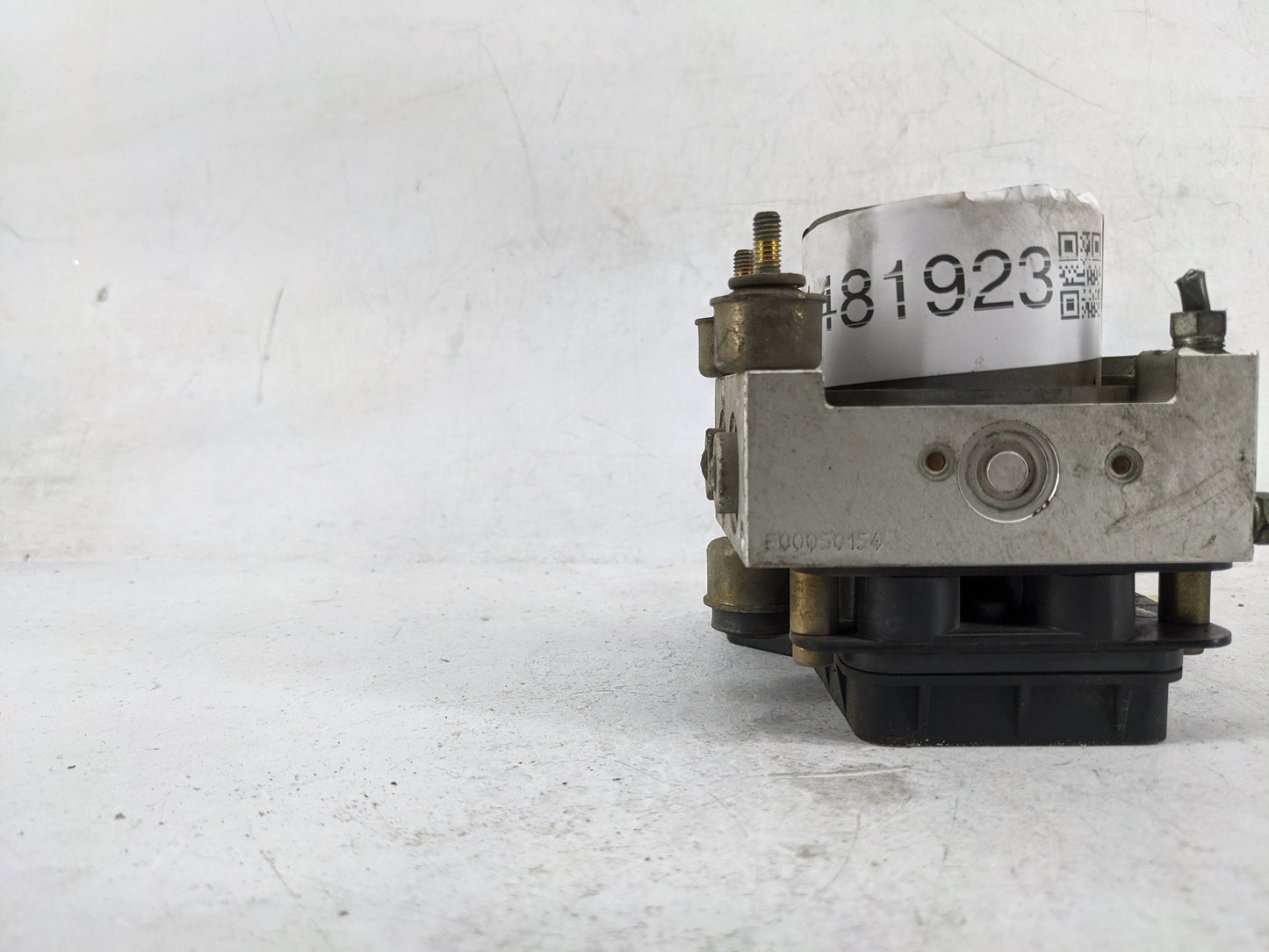 2004-2006 Toyota Sienna ABS Pump Control Module Replacement P/N:89541-08050 133820-10E1, TYS-3820-1 Fits Fits 2004 2005 2006