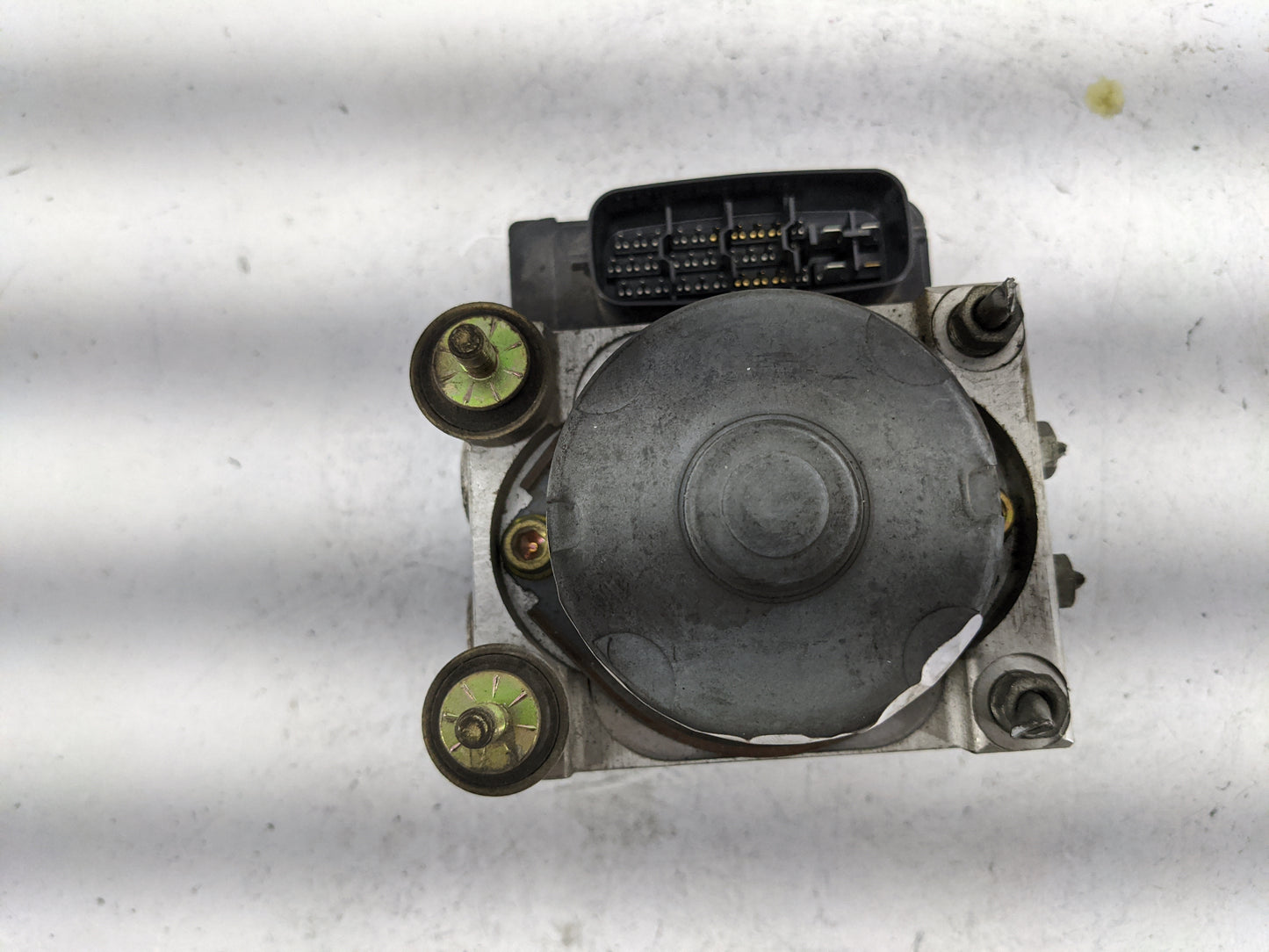 2004-2006 Toyota Sienna ABS Pump Control Module Replacement P/N:89541-08050 133820-10E1, TYS-3820-1 Fits Fits 2004 2005 2006