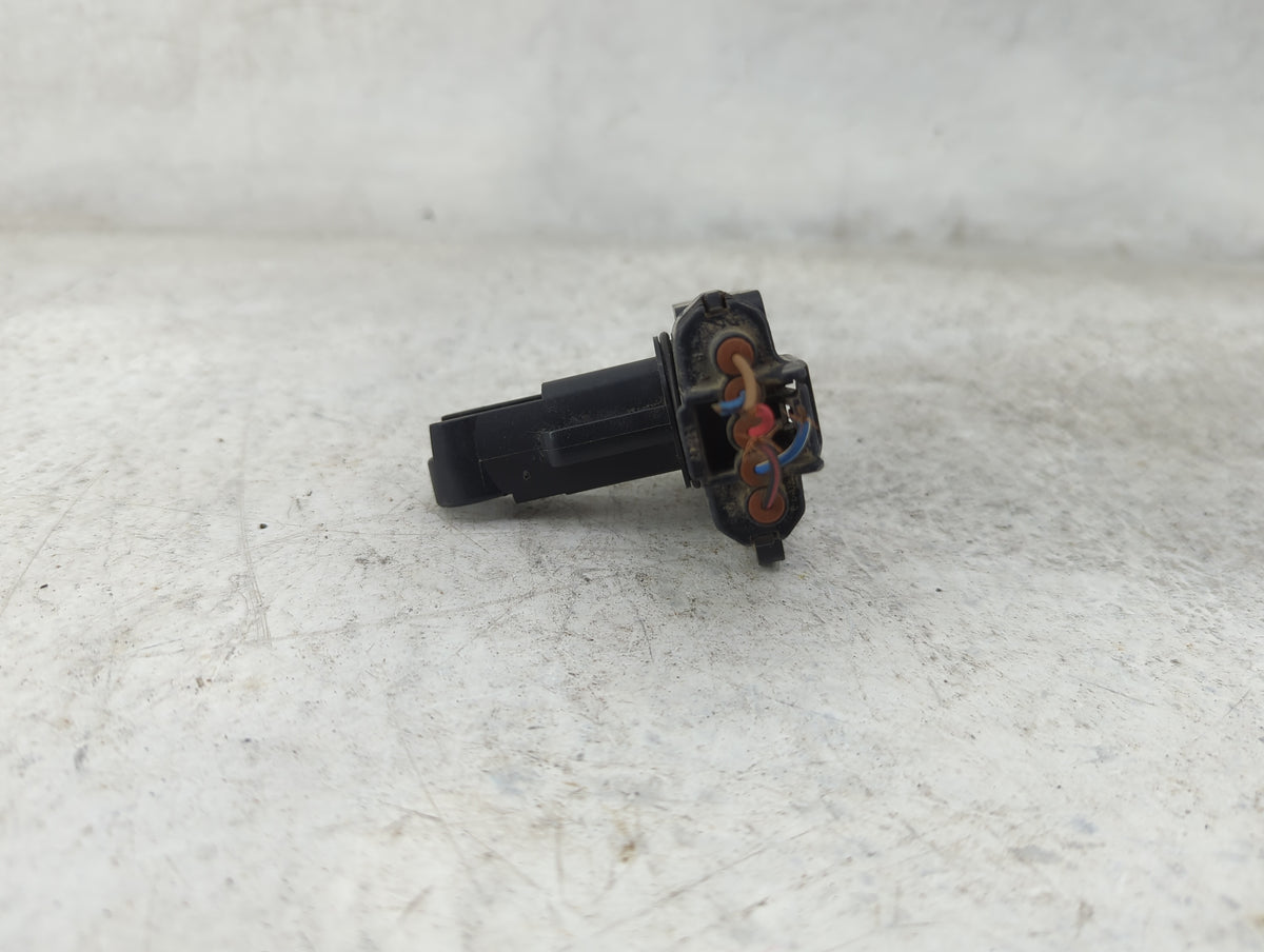 2004-2006 Toyota Sienna Mass Air Flow Meter Maf Sensor 1485983 - Oemusedautoparts1.com