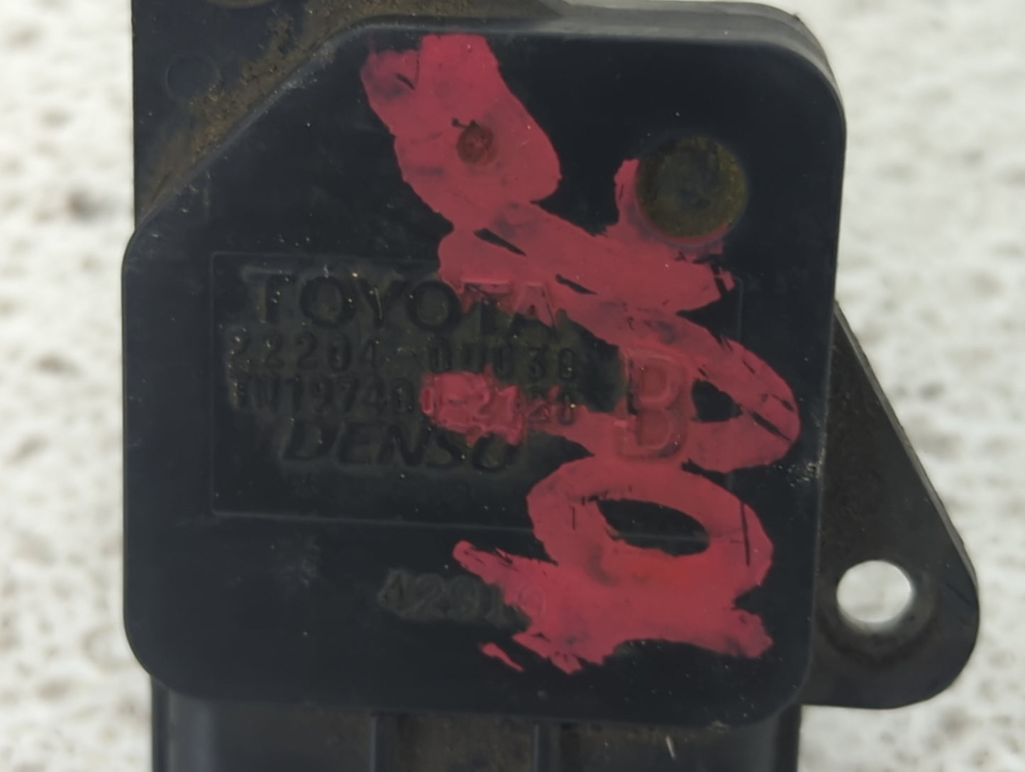 2004-2006 Toyota Sienna Mass Air Flow Meter Maf 1489838 - Oemusedautoparts1.com