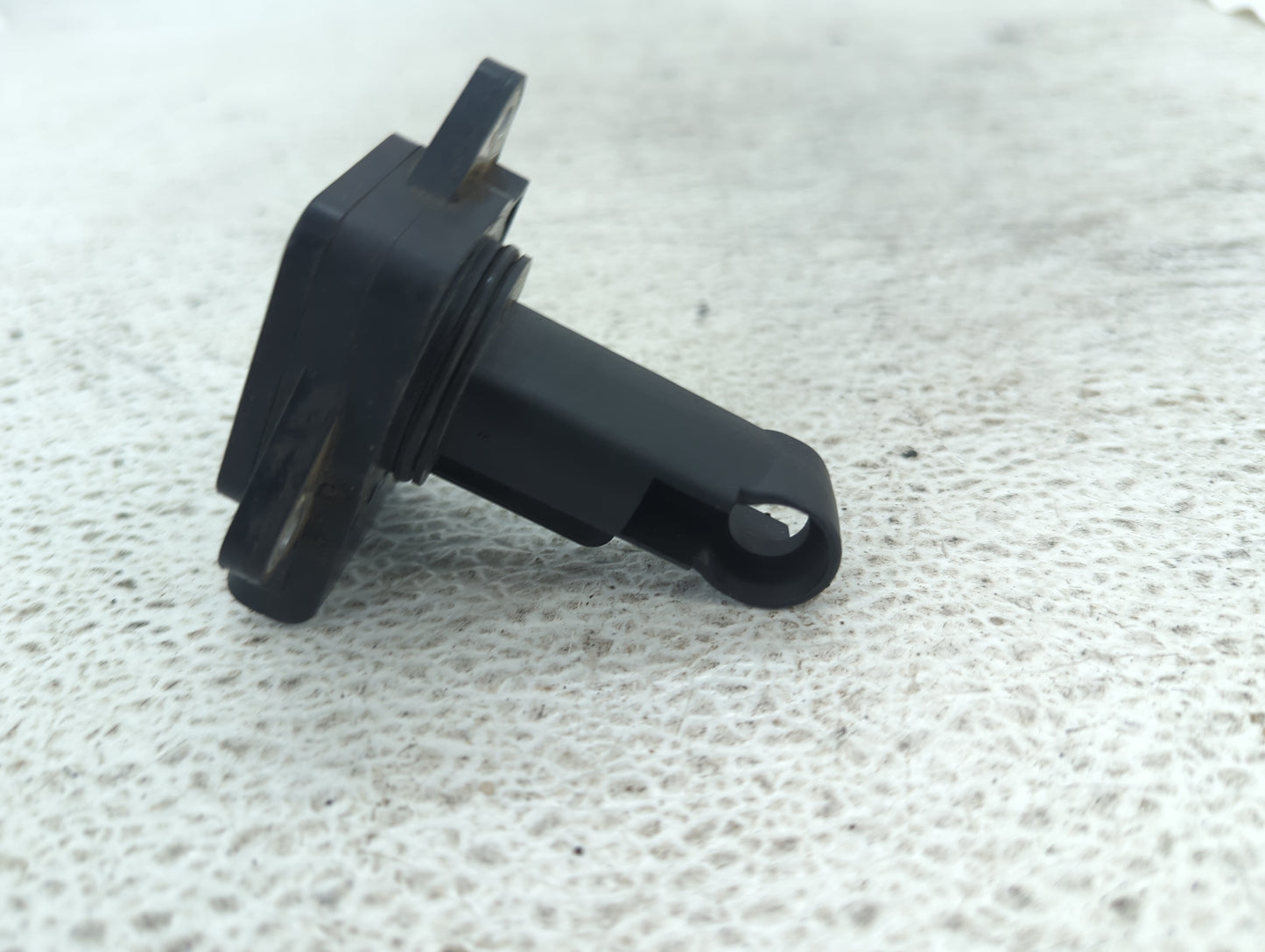 2004-2006 Toyota Sienna Mass Air Flow Meter Maf 1489838 - Oemusedautoparts1.com