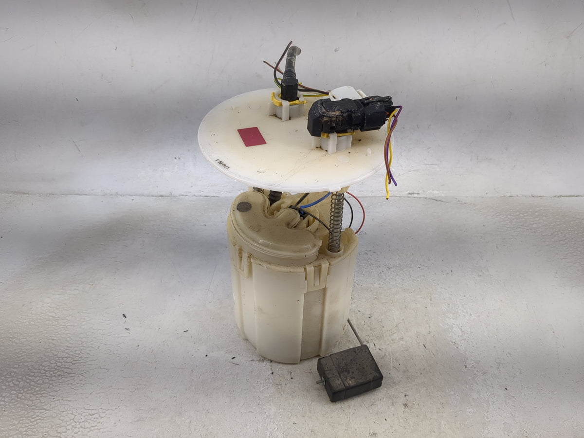2003-2006 Toyota Sienna Electrical Gas Fuel Pump Assembly 1492903 - Oemusedautoparts1.com