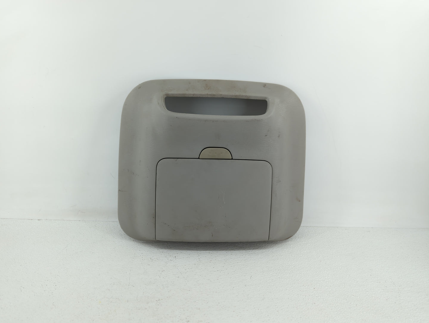 2005 Toyota Sienna Overhead Roof Console - Oemusedautoparts1.com
