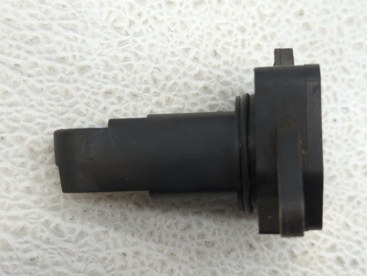 2004-2006 Toyota Sienna Mass Air Flow Meter Maf Sensor - Oemusedautoparts1.com