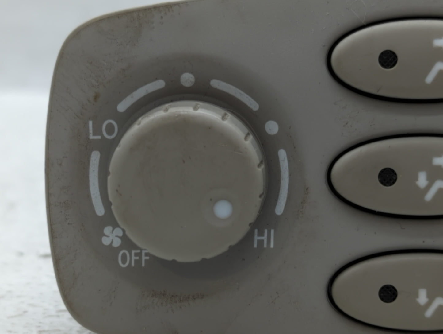 2004-2010 Toyota Sienna Climate Control Module Temperature AC/Heater Replacement P/N:758483 84010-08130 Fits OEM Used Auto P