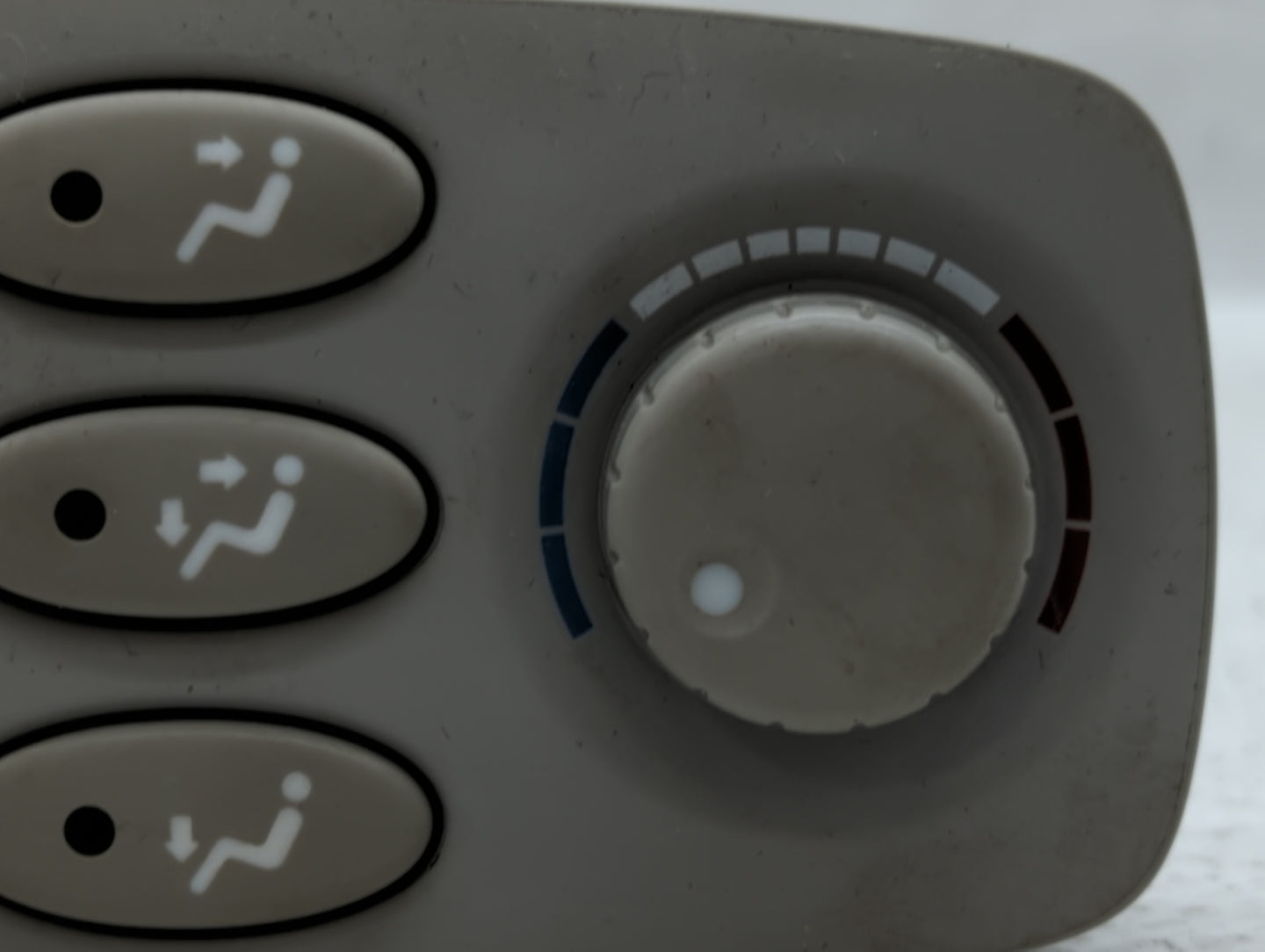 2004-2010 Toyota Sienna Climate Control Module Temperature AC/Heater Replacement P/N:758483 84010-08130 Fits OEM Used Auto P