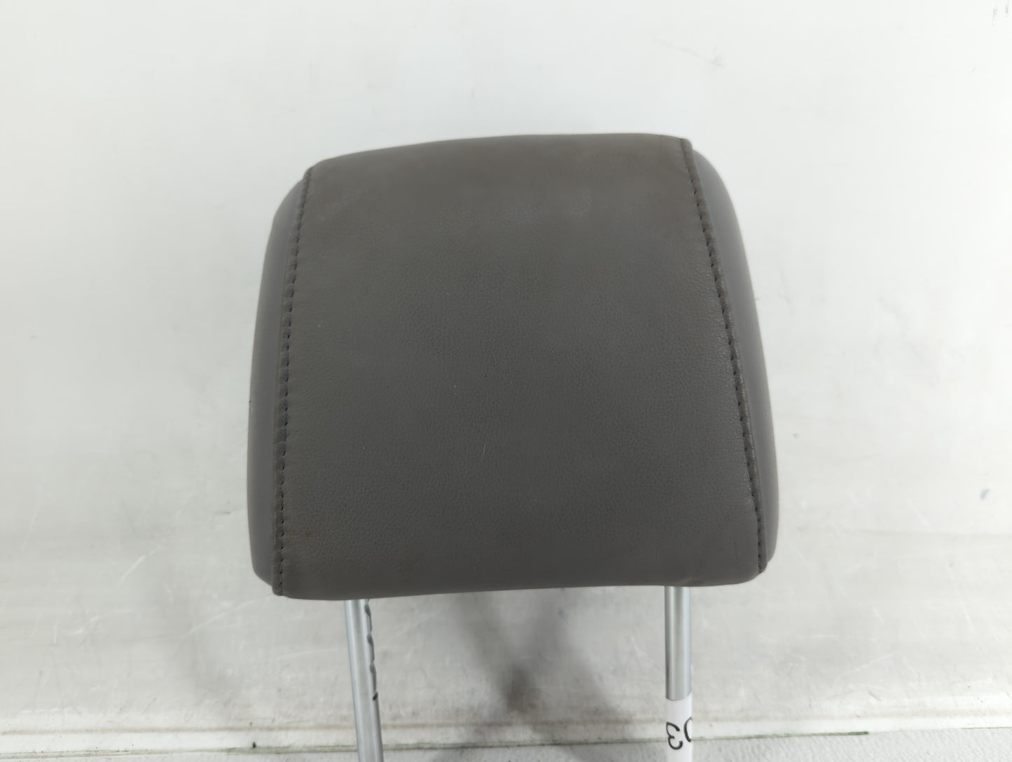 2005 Toyota Sienna Headrest Head Rest Rear Seat Fits OEM Used Auto Parts - Oemusedautoparts1.com