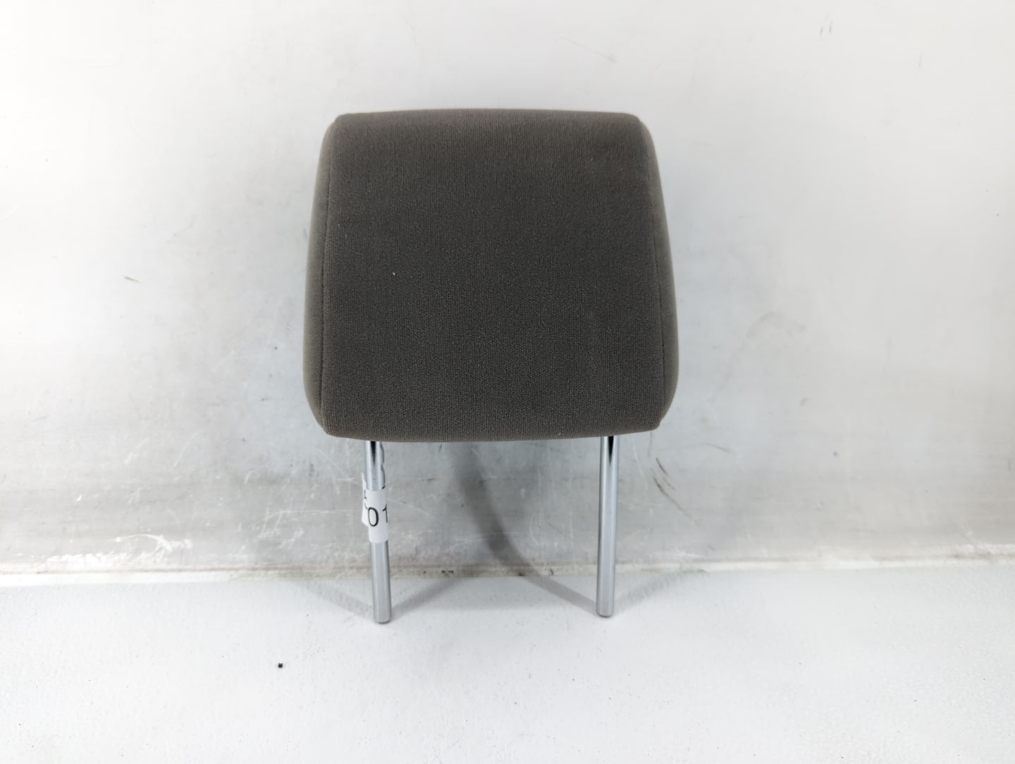 2005 Toyota Sienna Headrest Head Rest Front Driver Passenger Seat Fits OEM Used Auto Parts - Oemusedautoparts1.com