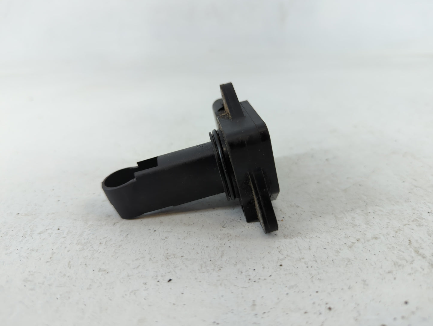2004-2006 Toyota Sienna Mass Air Flow Meter Maf - Oemusedautoparts1.com