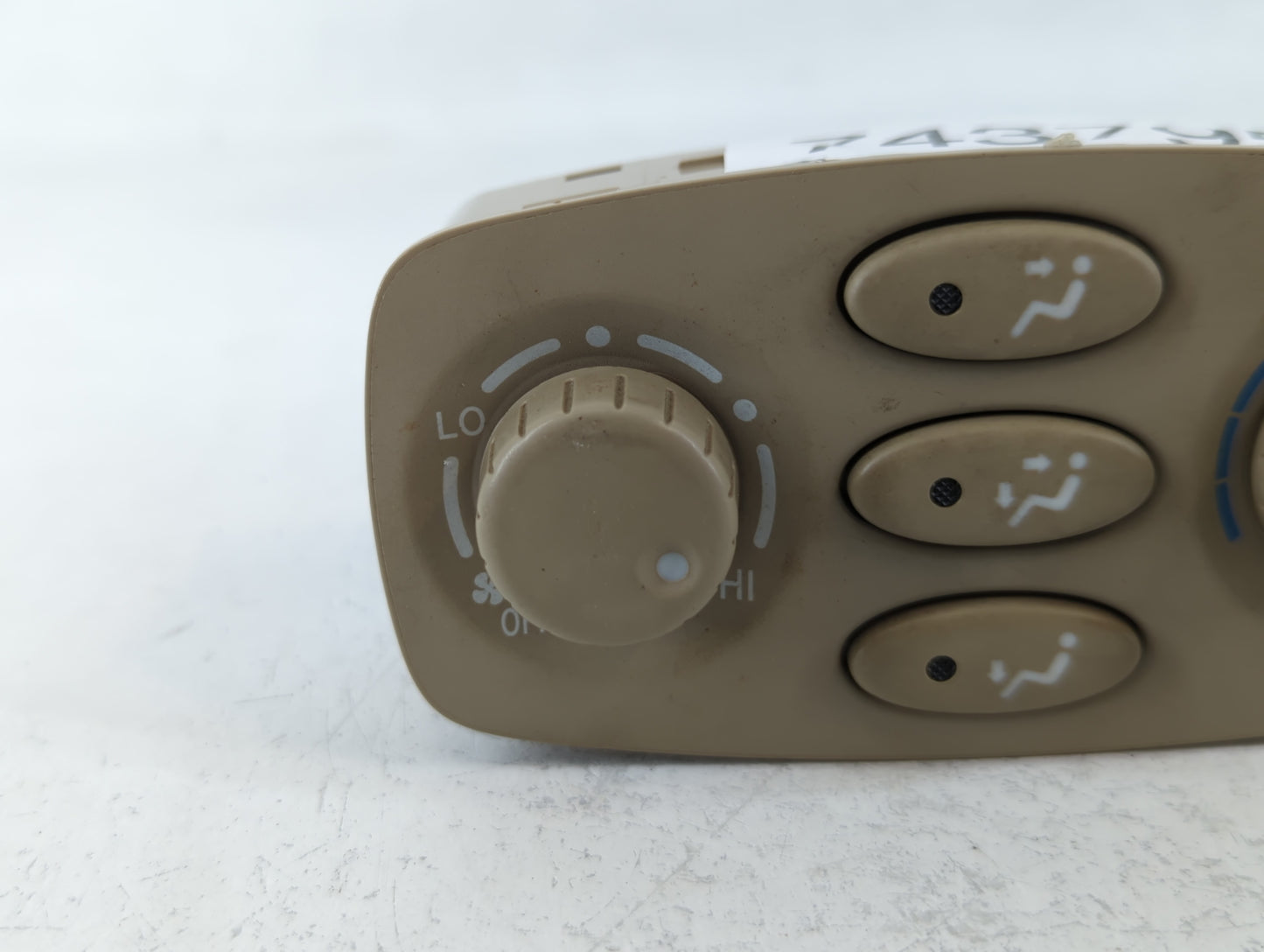2005 Toyota Sienna Climate Control Module Temperature AC/Heater Replacement P/N:758483 Fits OEM Used Auto Parts - Oemusedaut