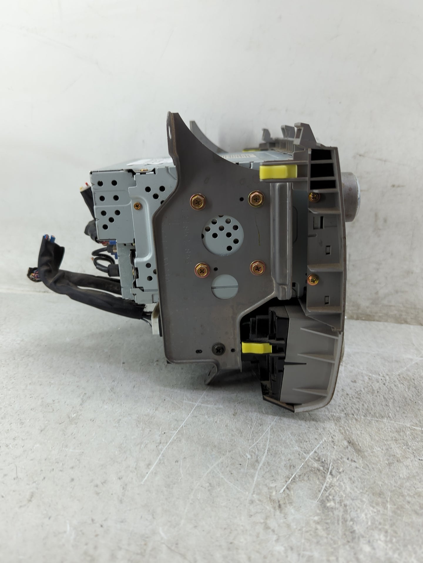 2004-2006 Toyota Solara Radio AM FM Cd Player Receiver Replacement P/N:86120-AA120 Fits Fits 2004 2005 2006 OEM Used Auto Pa