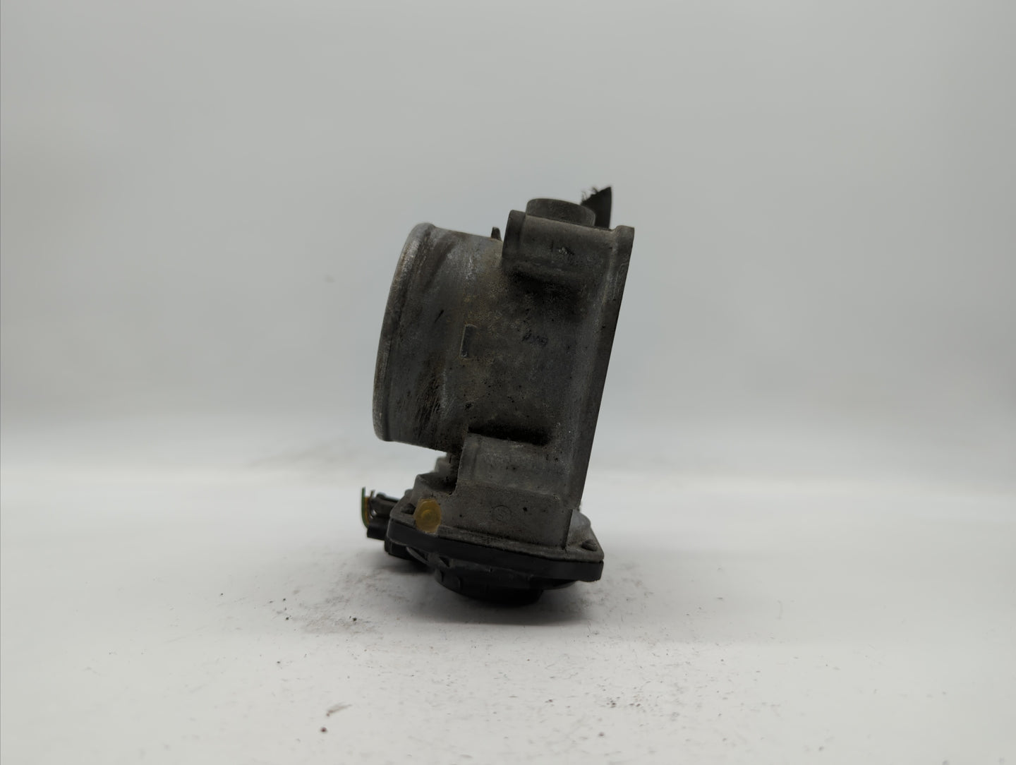 2004-2008 Toyota Solara Throttle Body P/N:22030-0A020 22030-20060 Fits Fits 2003 2004 2005 2006 2007 2008 2009 2010 OEM Used